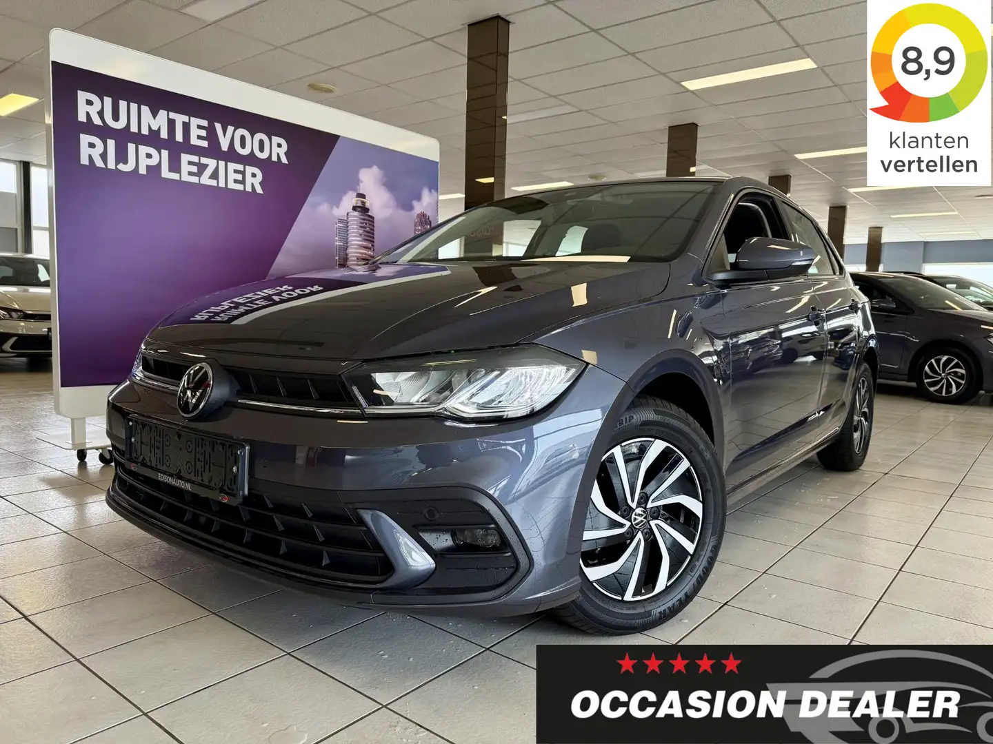 Volkswagen Polo 1.0 TSI Life Edition *CAM*LED*LM15*CLIMA*ST.VERW* Grijs - 1