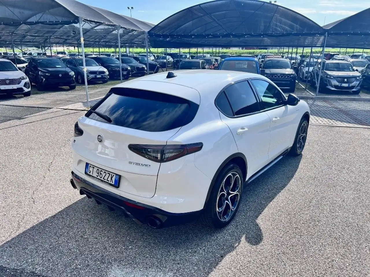 Alfa Romeo Stelvio 2024
