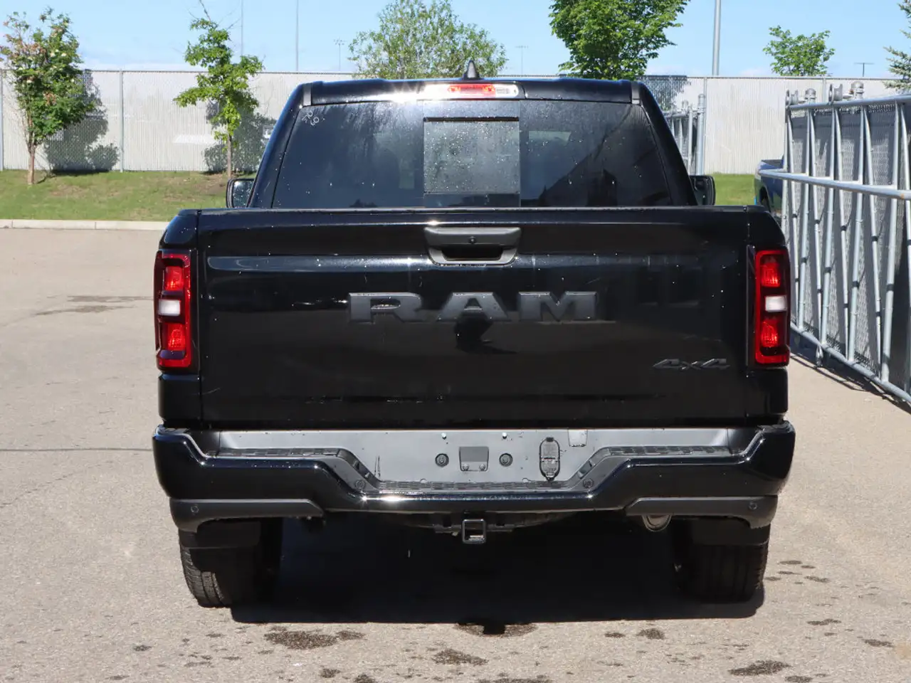 RAM 1500 photo RAM 1500