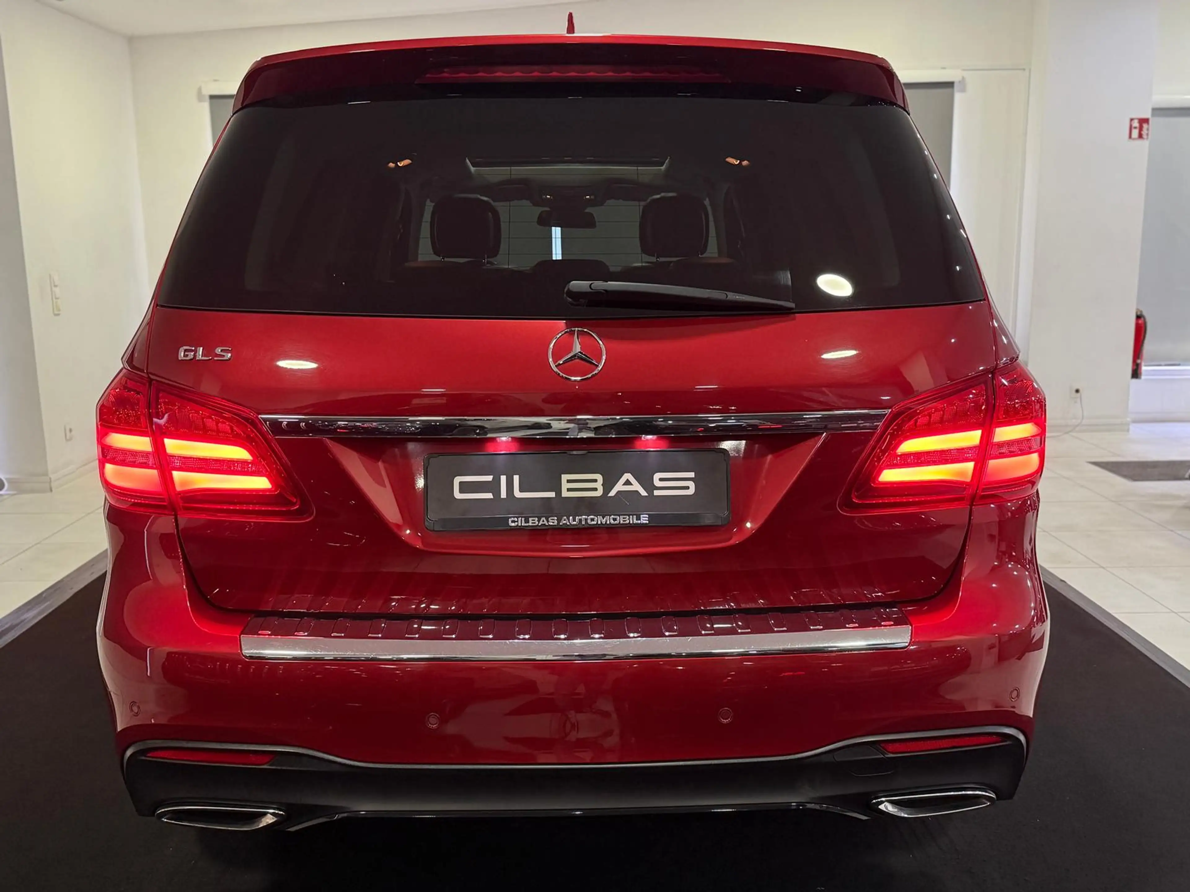 Mercedes-Benz GLS 350 d 4M AMG-Line *GSD*AMBI*DIST*HUD*360*HK* — photo 9