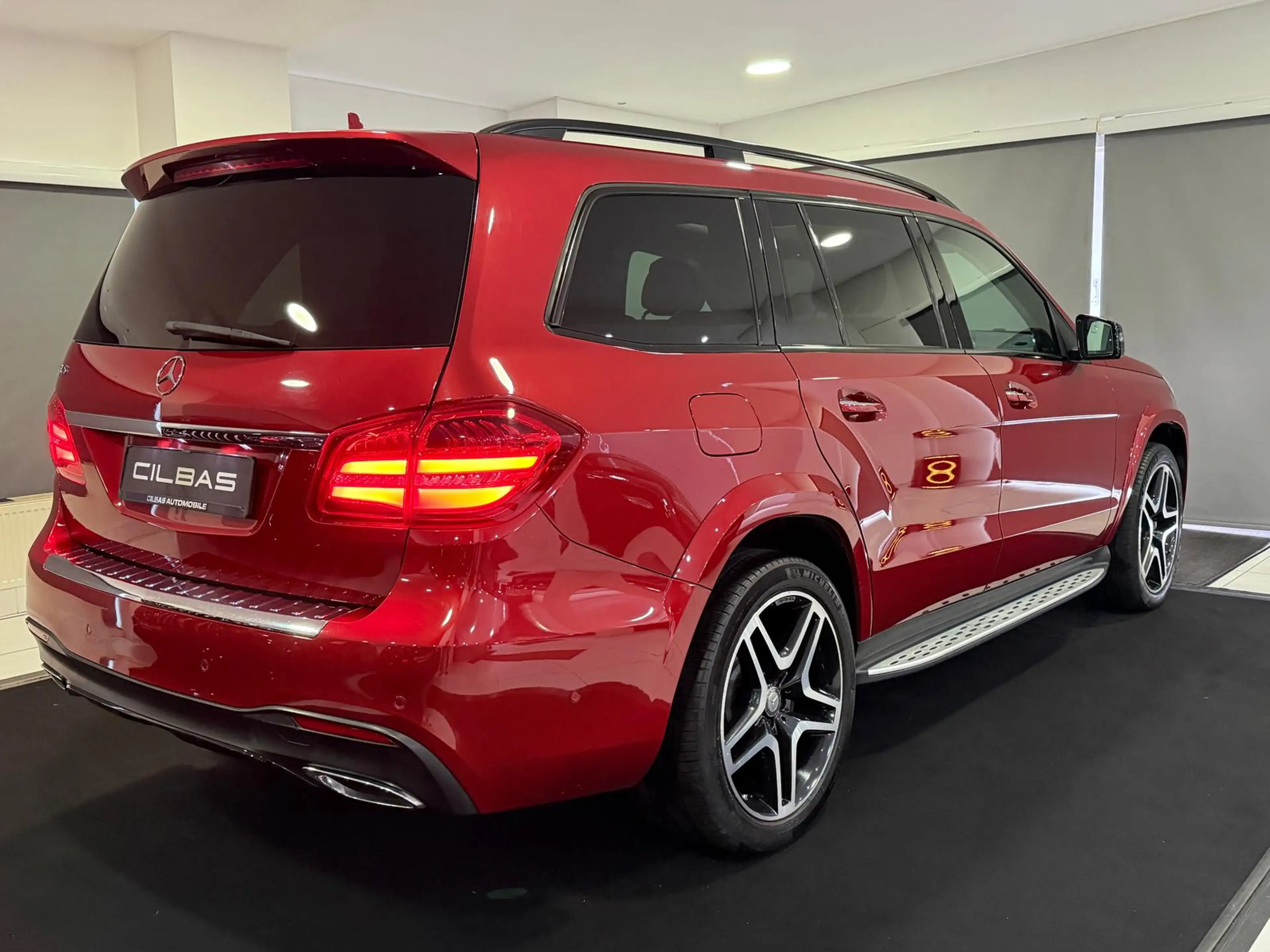 Mercedes-Benz GLS 350 d 4M AMG-Line *GSD*AMBI*DIST*HUD*360*HK* — photo 5