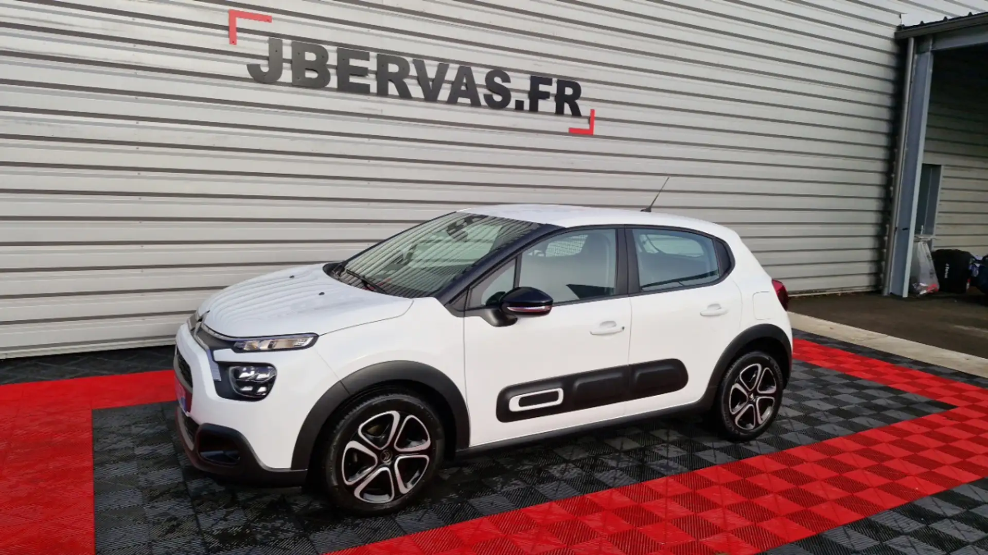 Citroen C3 SOCIETE BLUEHDI 100 SS BVM6 FEEL NAV - 1