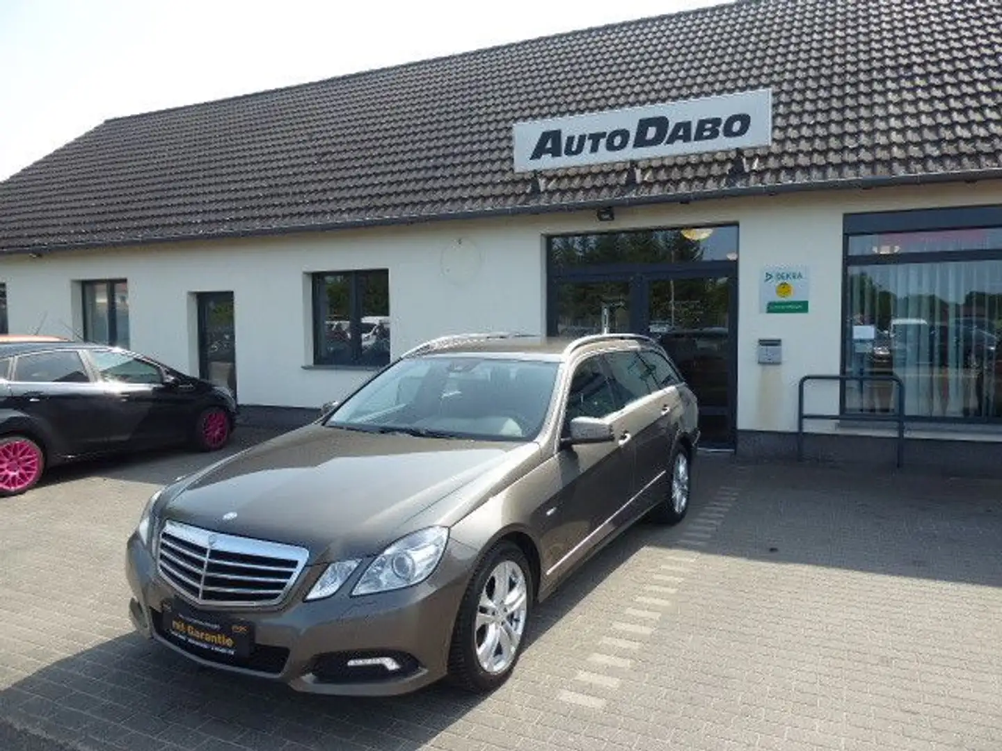 Mercedes-Benz E 200 Avantgarde CGI BlueEfficiency Gris - 1