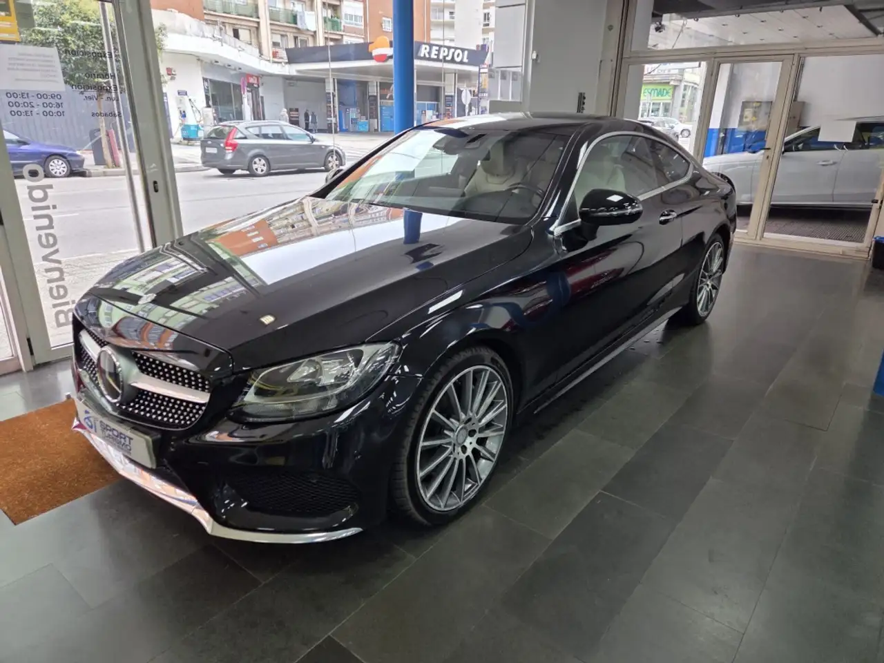 Mercedes-Benz C 250