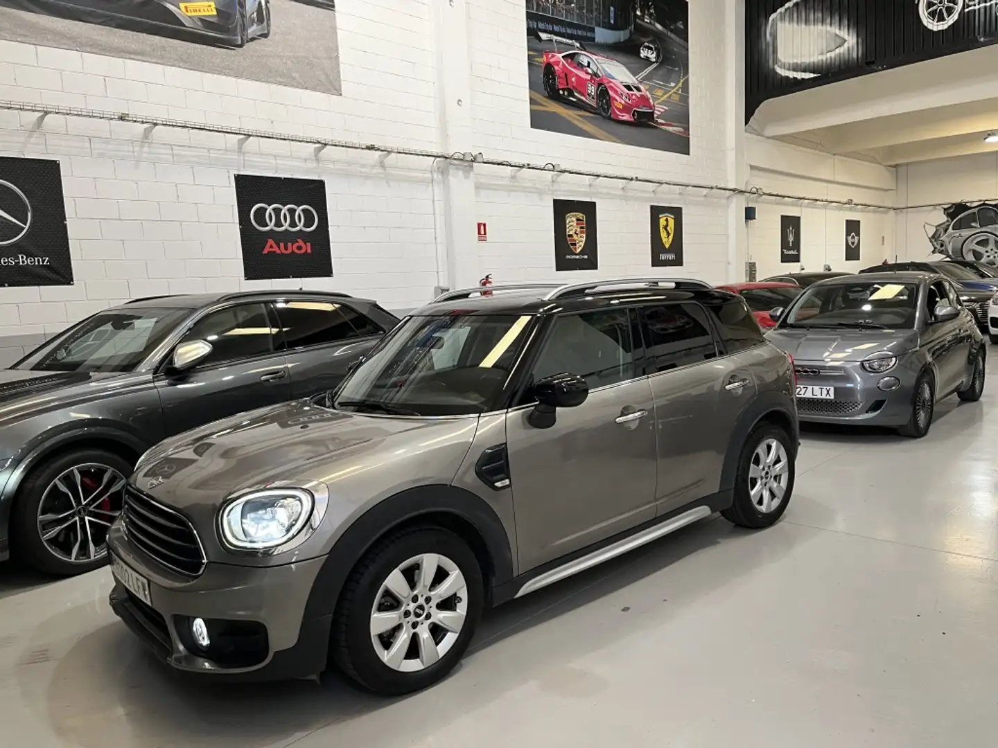 MINI Cooper Countryman D AUT. Gris - 2