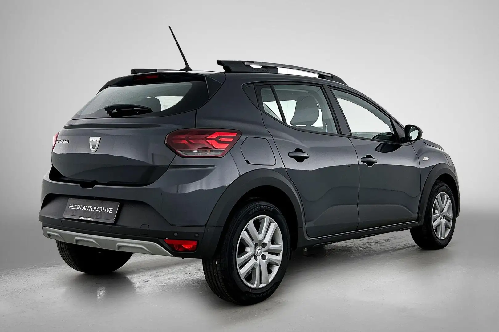 Dacia Sandero Stepway 1.0 TCe 90 Comfort | Wordt Verwacht | Appl Grau - 2