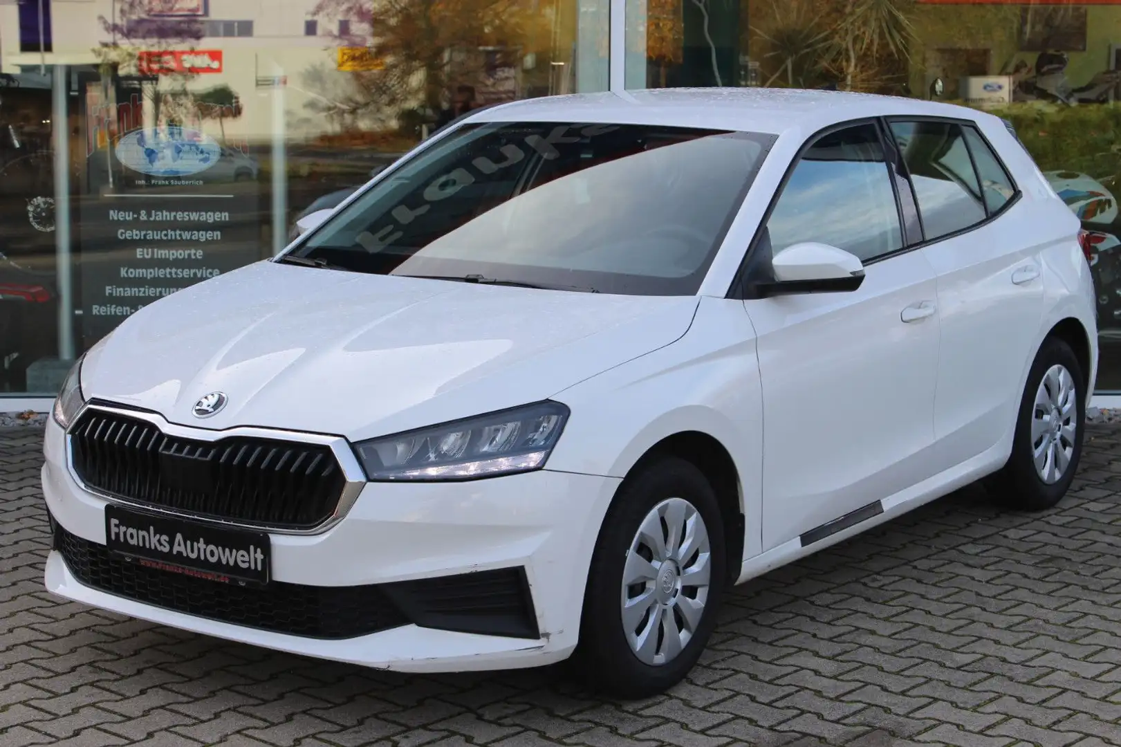 Skoda Fabia Active Blanc - 2