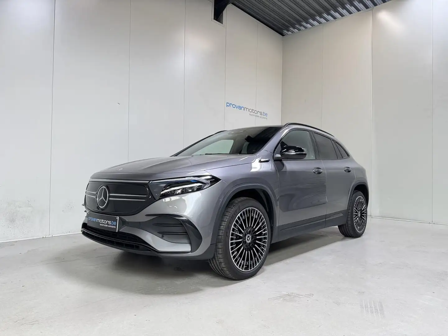 Mercedes-Benz EQA 250 9532KM! AMG Line - Apple Carplay - GPS - Topstaat! Gris - 1