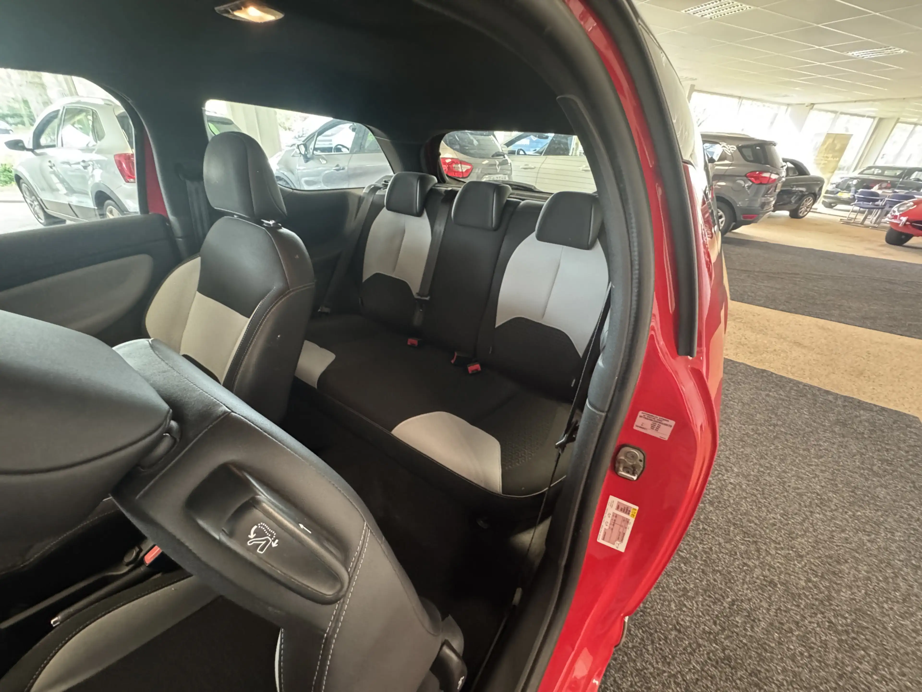 Citroen DS3 1.2 VTi Chic — photo 15