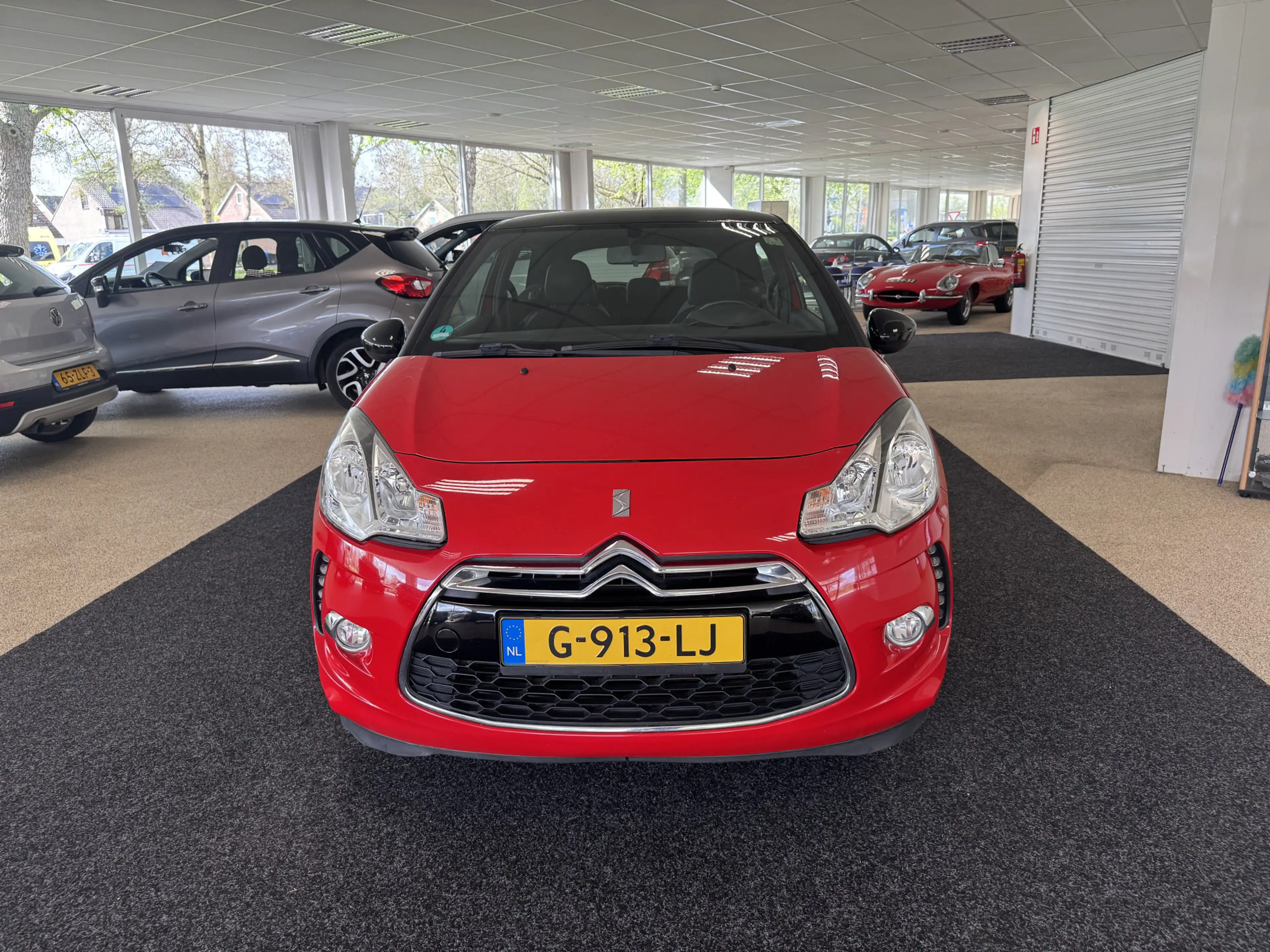 Citroen DS3 1.2 VTi Chic — photo 4