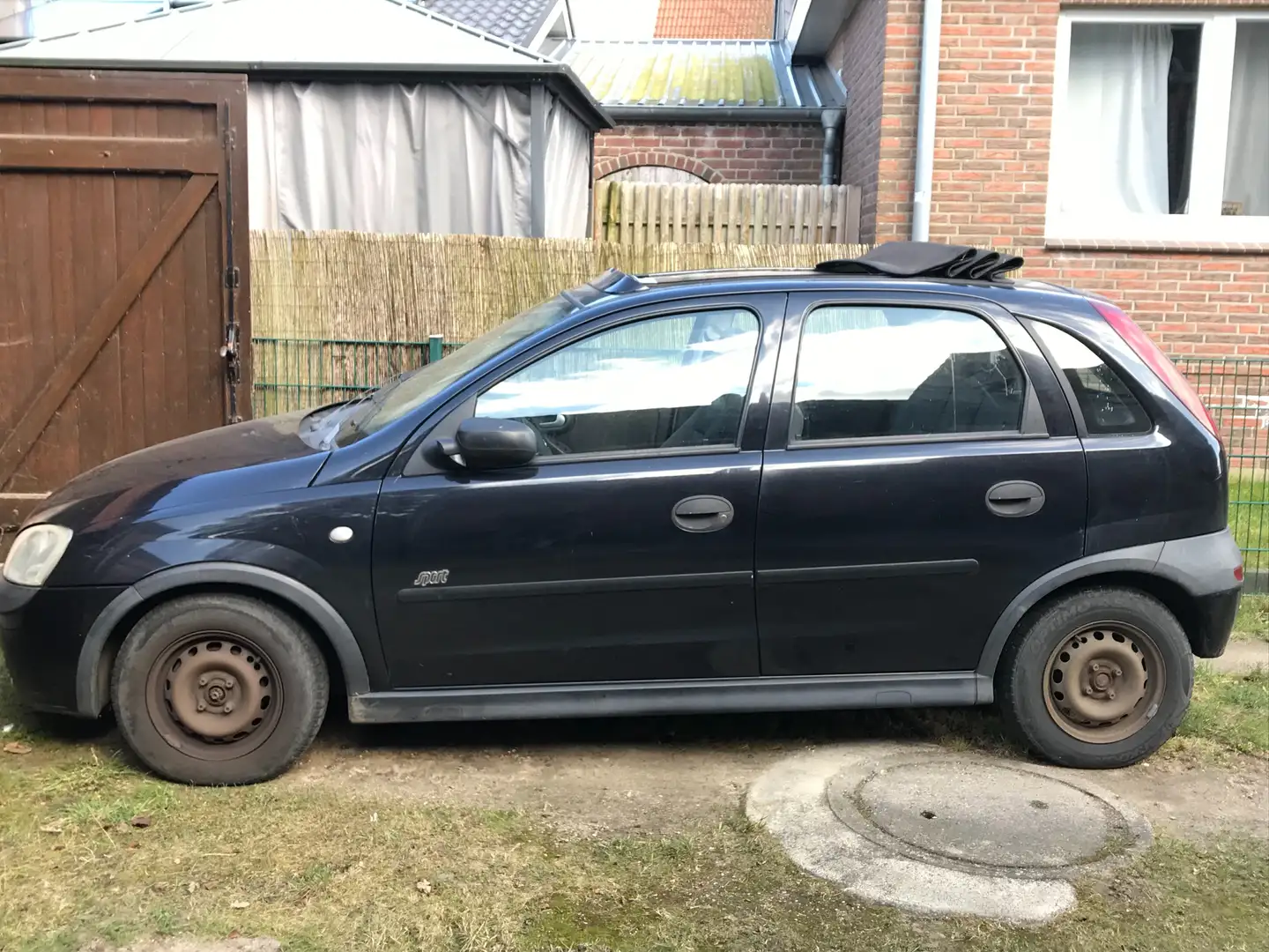Opel Corsa Corsa 1.2 16V Schwarz - 2