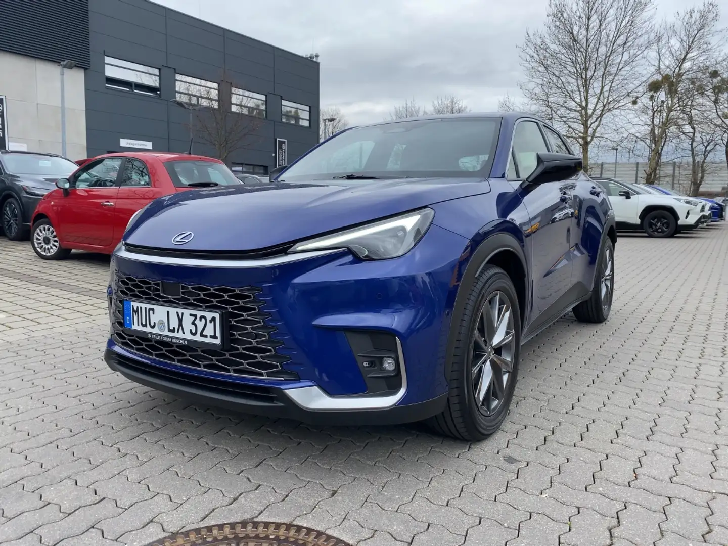 Lexus LBX 1.5 Hybrid Elegant Technologie + Safe & Sound Pake Синій - 1