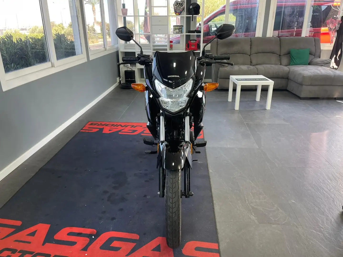 Honda CB 125 CB-F PATENTE A1 - GARANZIA UFFICIALE HONDA Nero - 2