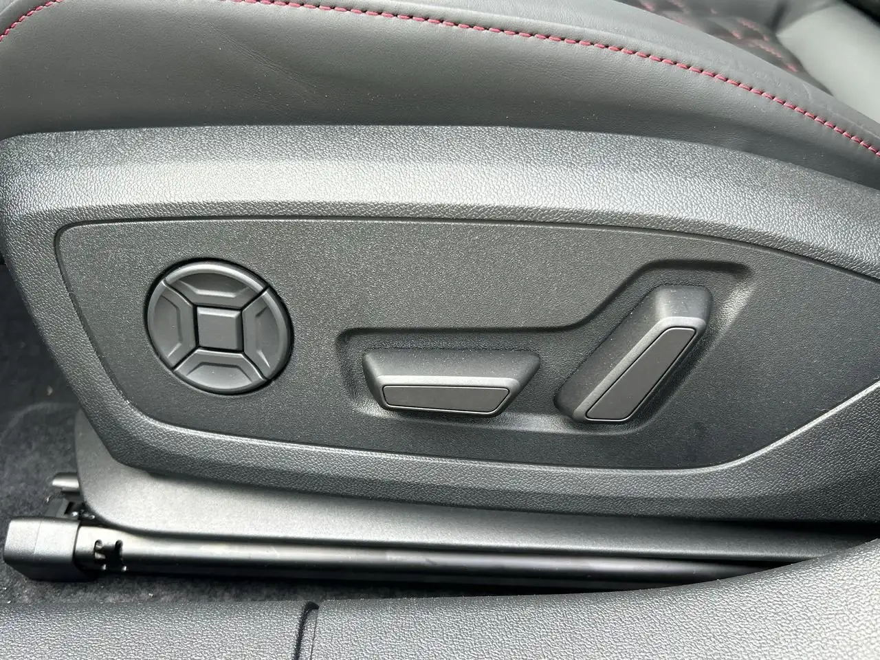 Audi S3 снимка Audi S3