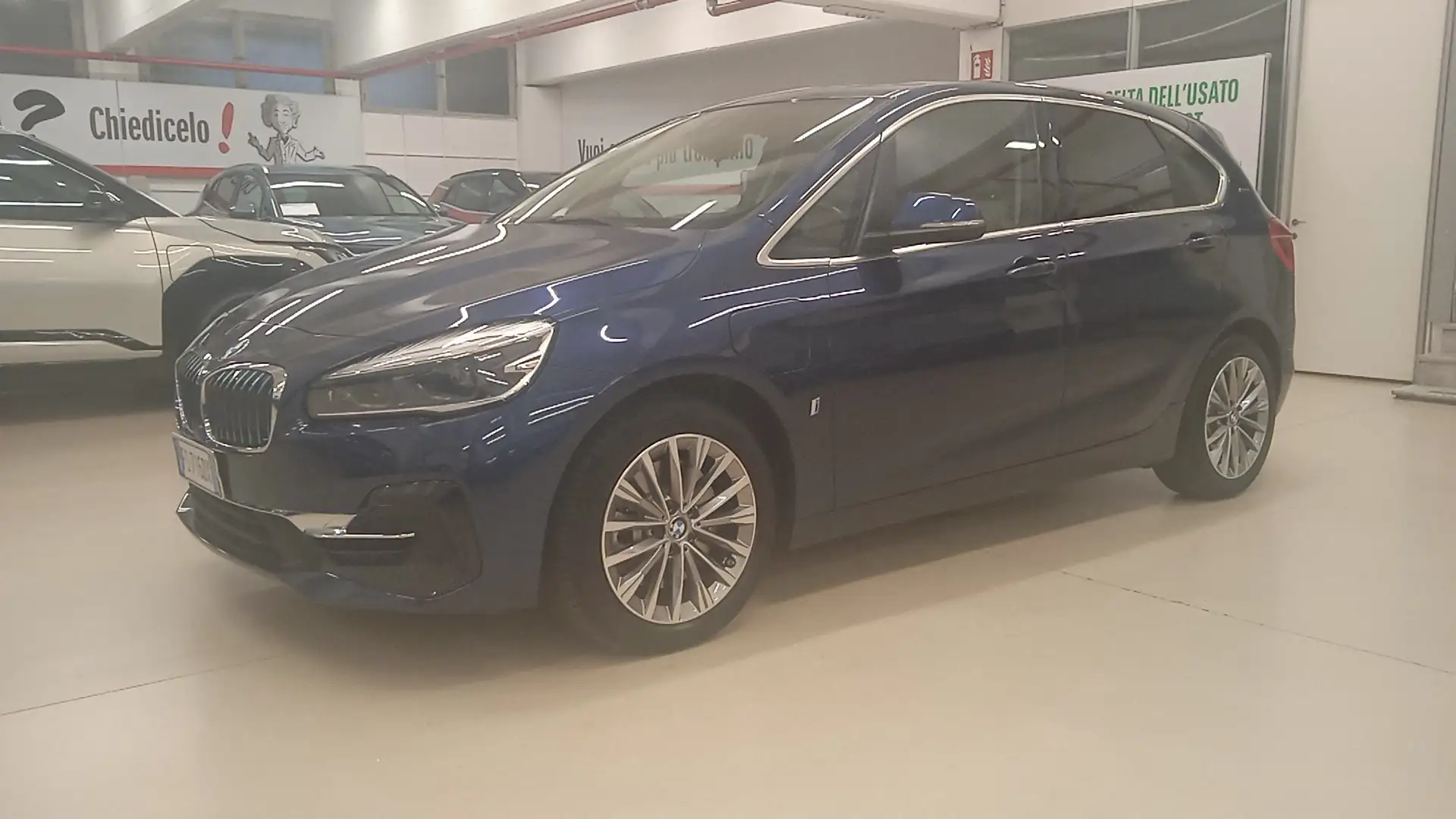 BMW 225 xe Active Tourer iPerformance auto Blu/Azzurro - 2