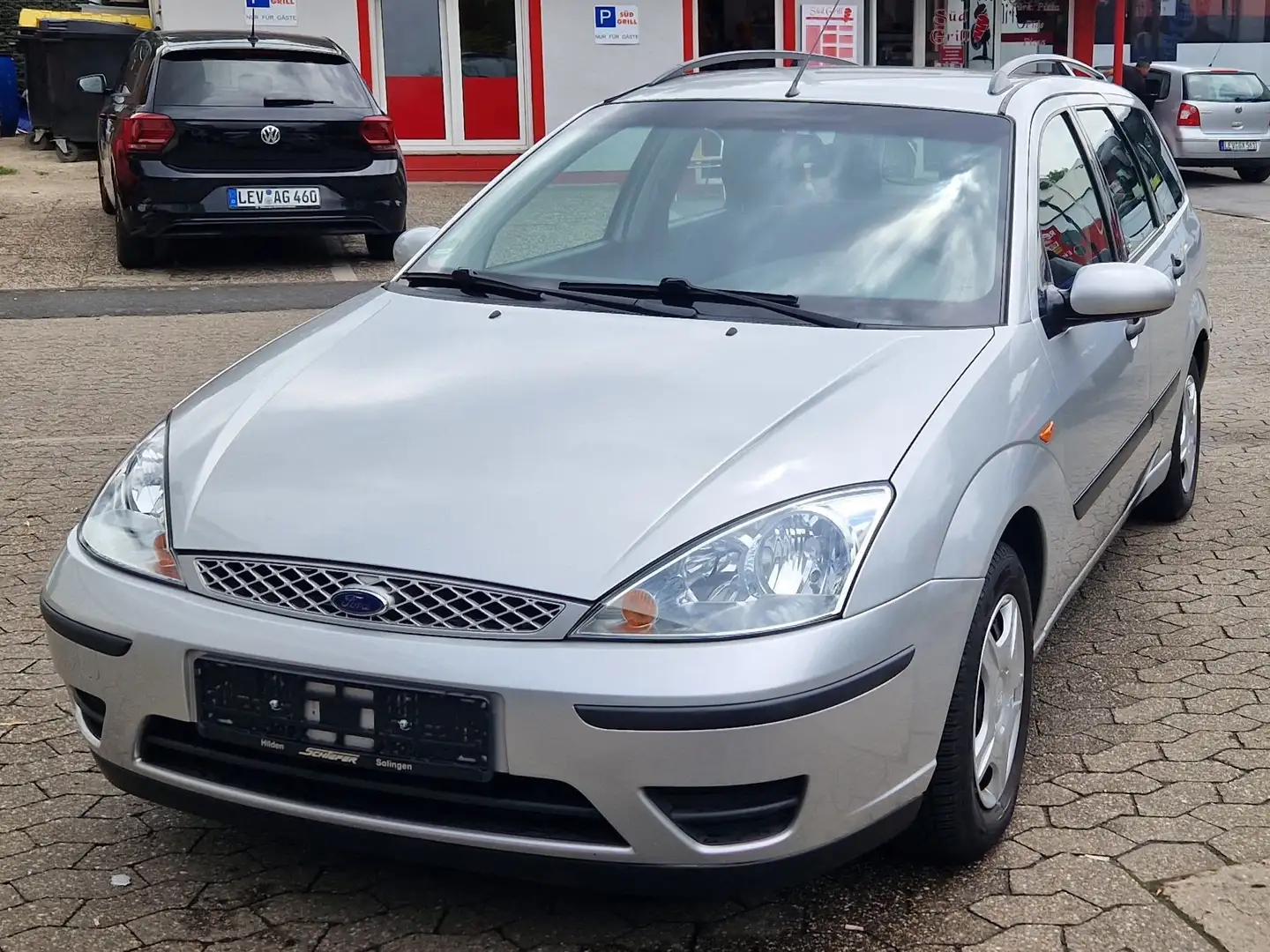 Ford Focus Turnier Ghia Exclusiv Argent - 2