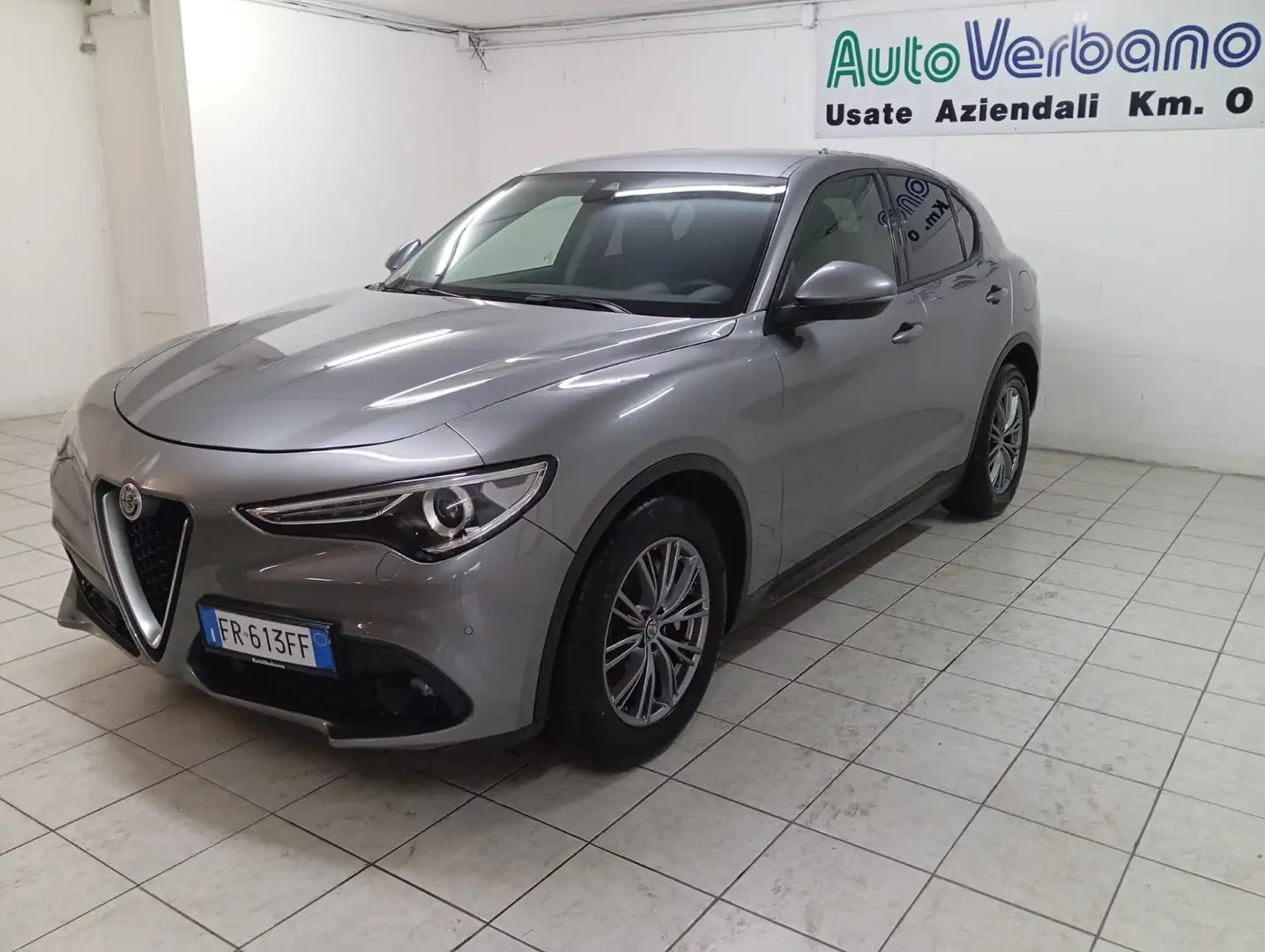 Alfa Romeo Stelvio Stelvio 2017 2.2 t Executive rwd 180cv auto Gris - 2