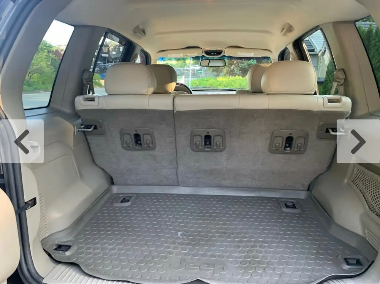 Jeep Liberty fotografie Jeep Liberty