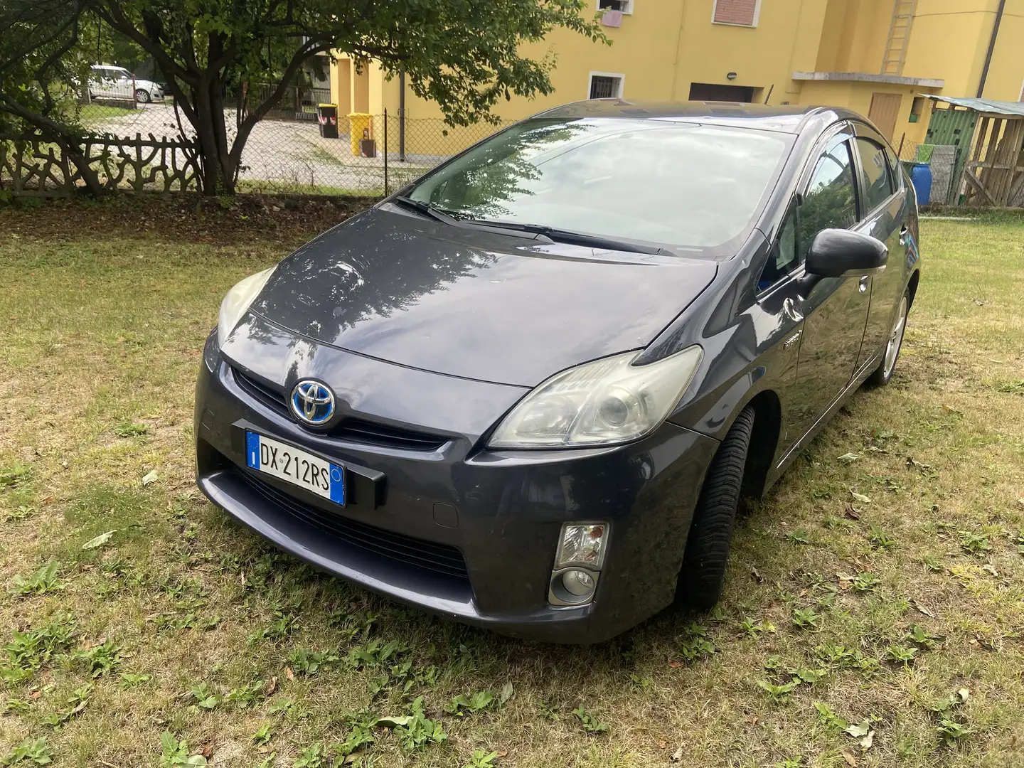 Toyota Prius 1.5 ibrida - 2
