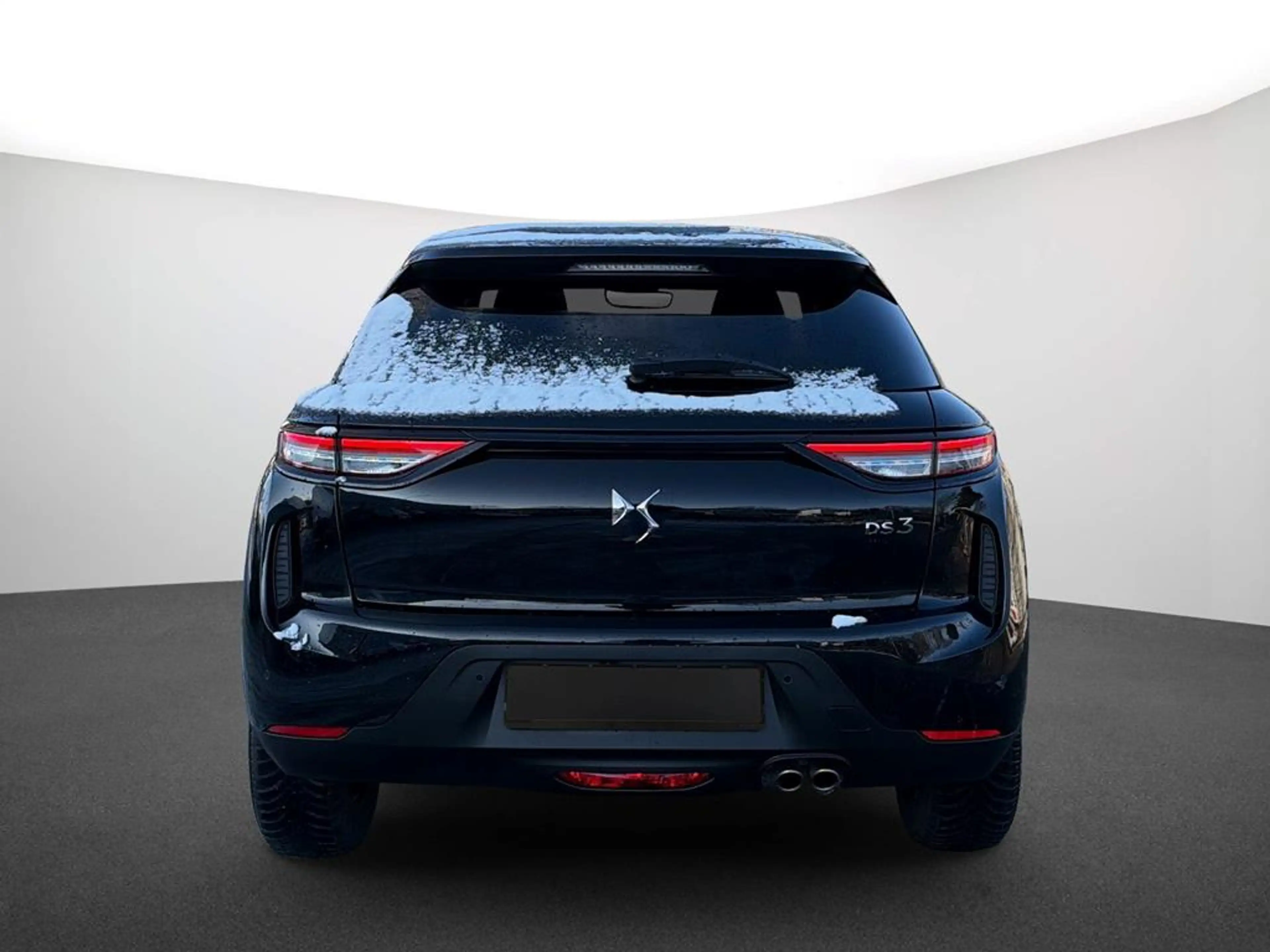 DS Automobiles DS 3 Crossback Louvre — photo 3