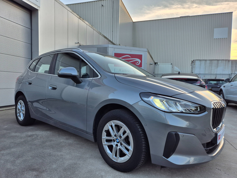 BMW 218 Active Tourer 218iA // 41.316 KM !! 2023 !!