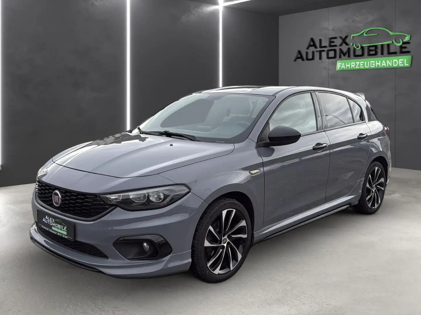 Fiat Tipo S-Design**Bi Xenon**Navi**Kamera** Grau - 1