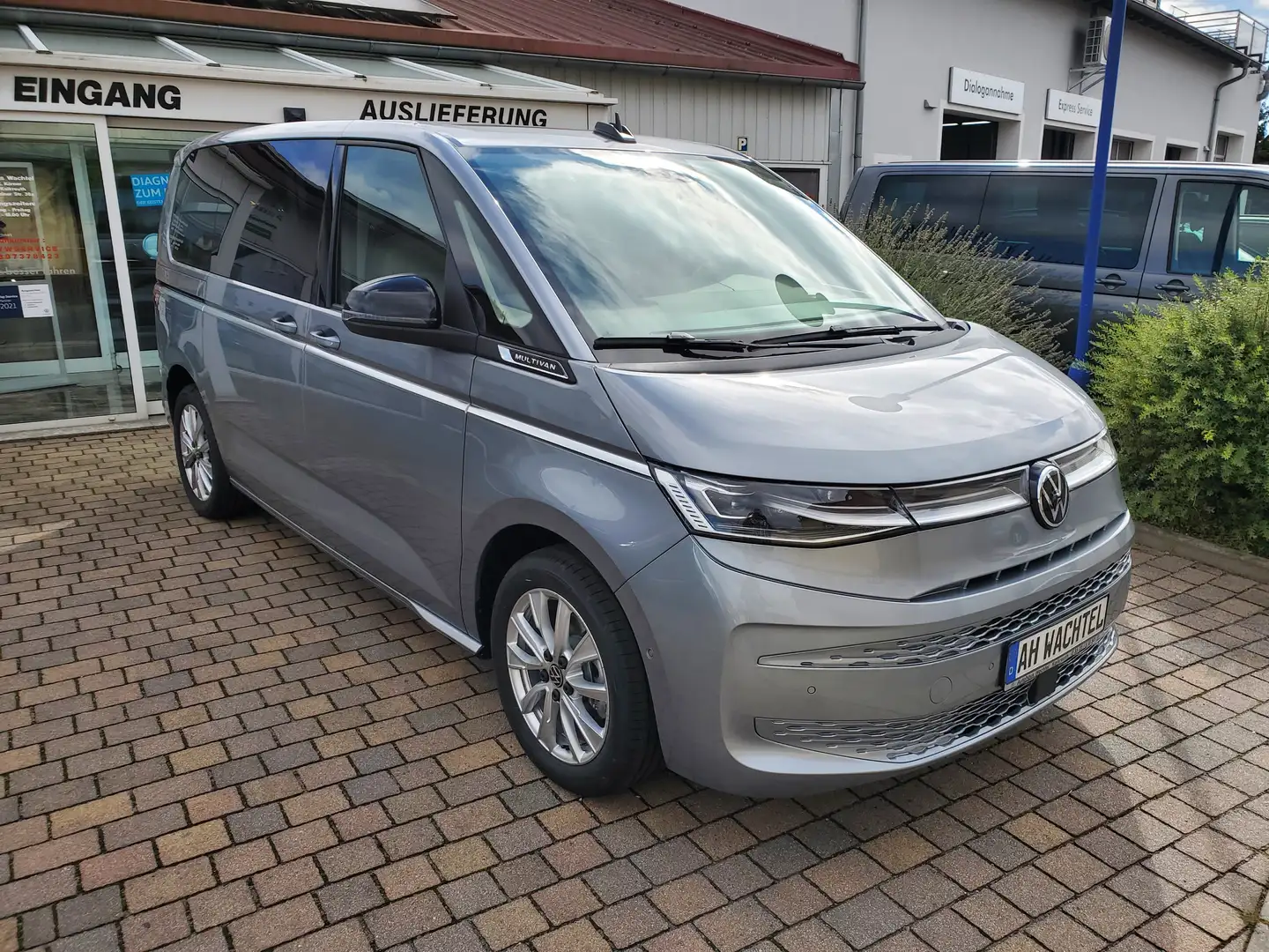 Volkswagen T7 Multivan Style 2,0 TDI DSG Panorama DiscoverPro IQ-Light Argent - 2
