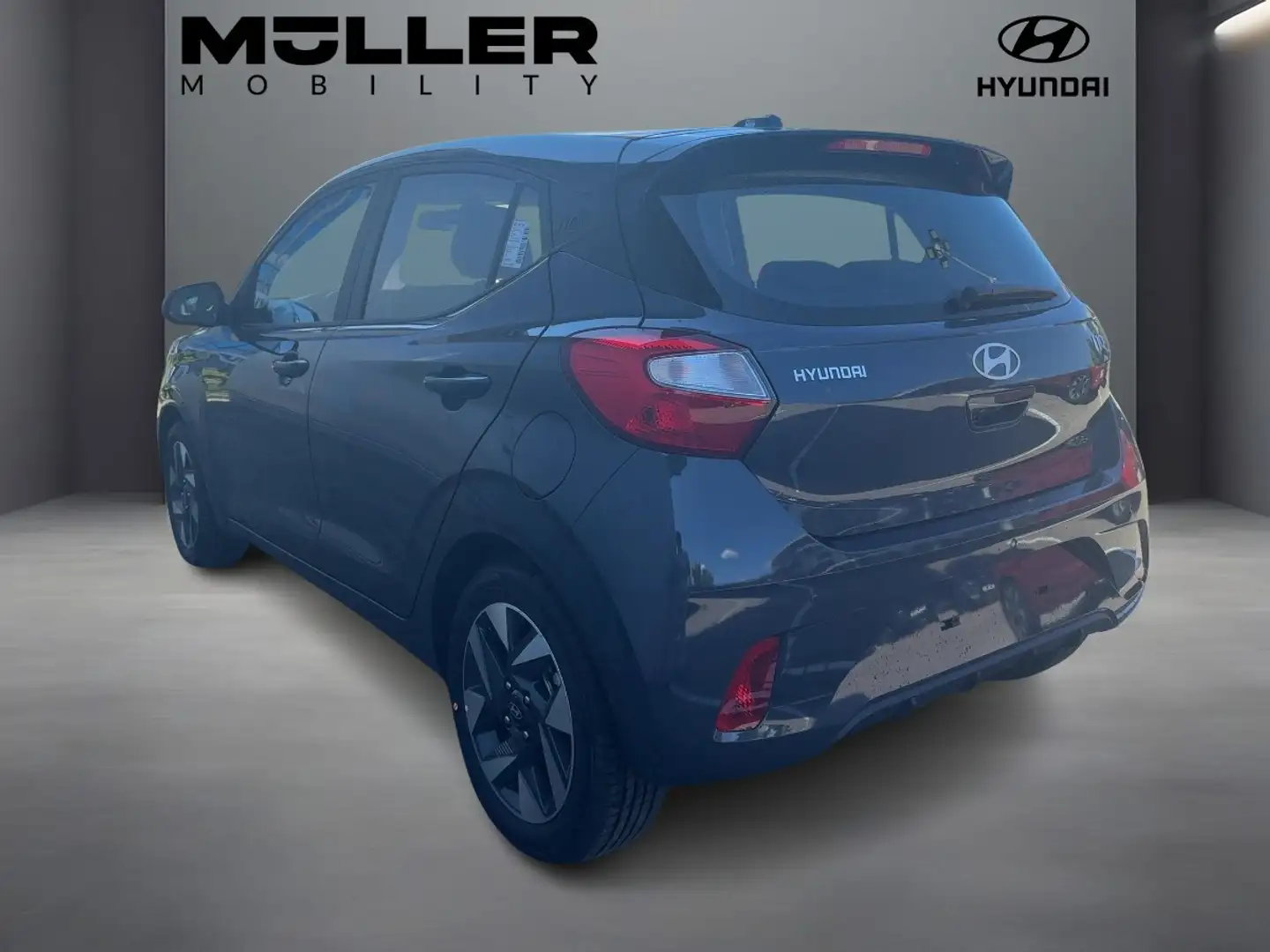 Hyundai i10 1.2 Trend +Kamera+AUT+PTS+Si.Hz.+USB+ Gris - 2