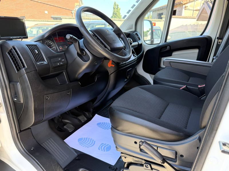 Peugeot Boxer 2.2 HDi L4-TVA deductible 14.008 HTVA-Avec rampe de chargement- — photo 9