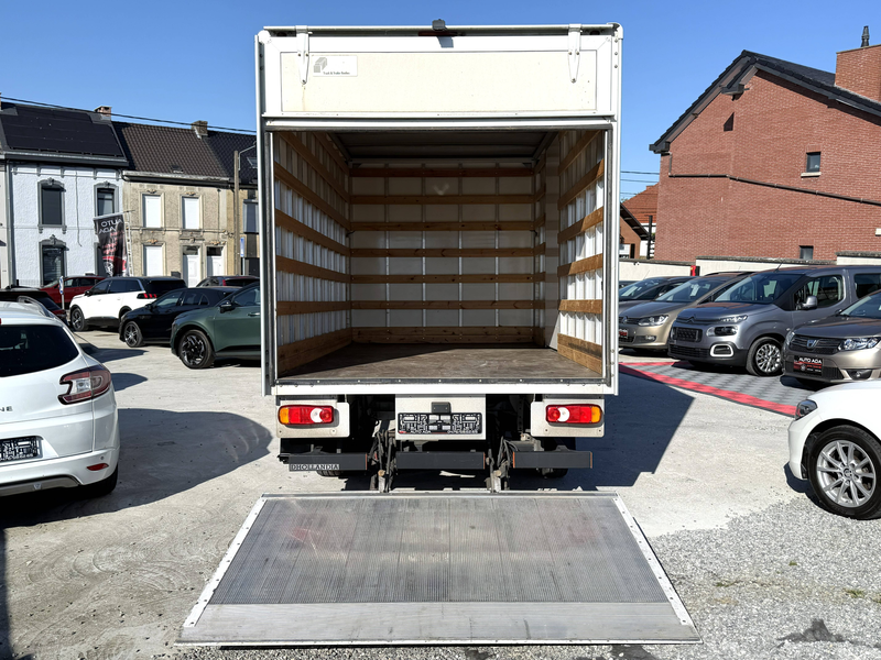 Peugeot Boxer 2.2 HDi L4-TVA deductible 14.008 HTVA-Avec rampe de chargement- — photo 7