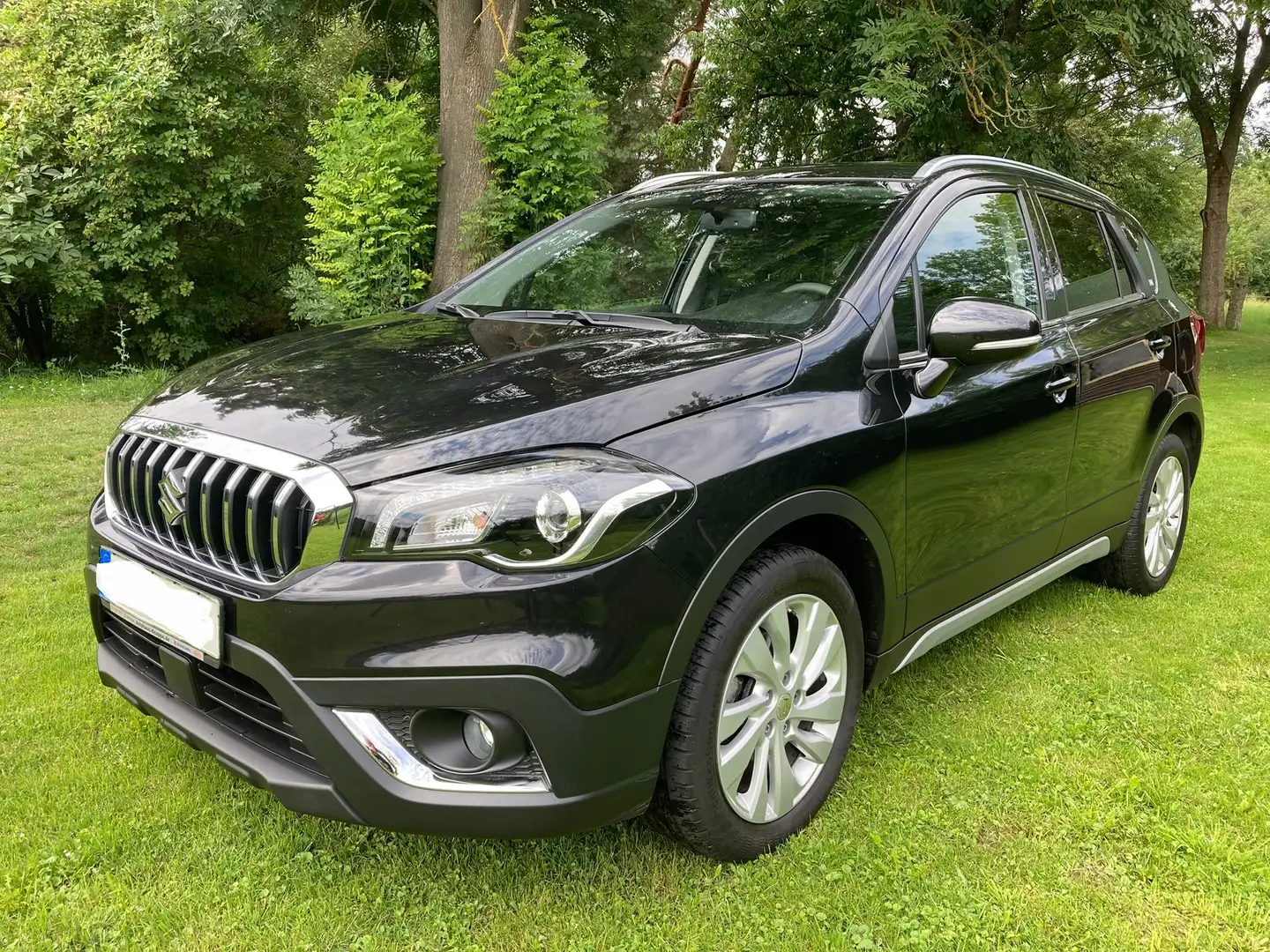 Suzuki SX4 S-Cross SX4 S-Cross 1.4 Boosterjet Allgrip Comfort+ Černá - 1