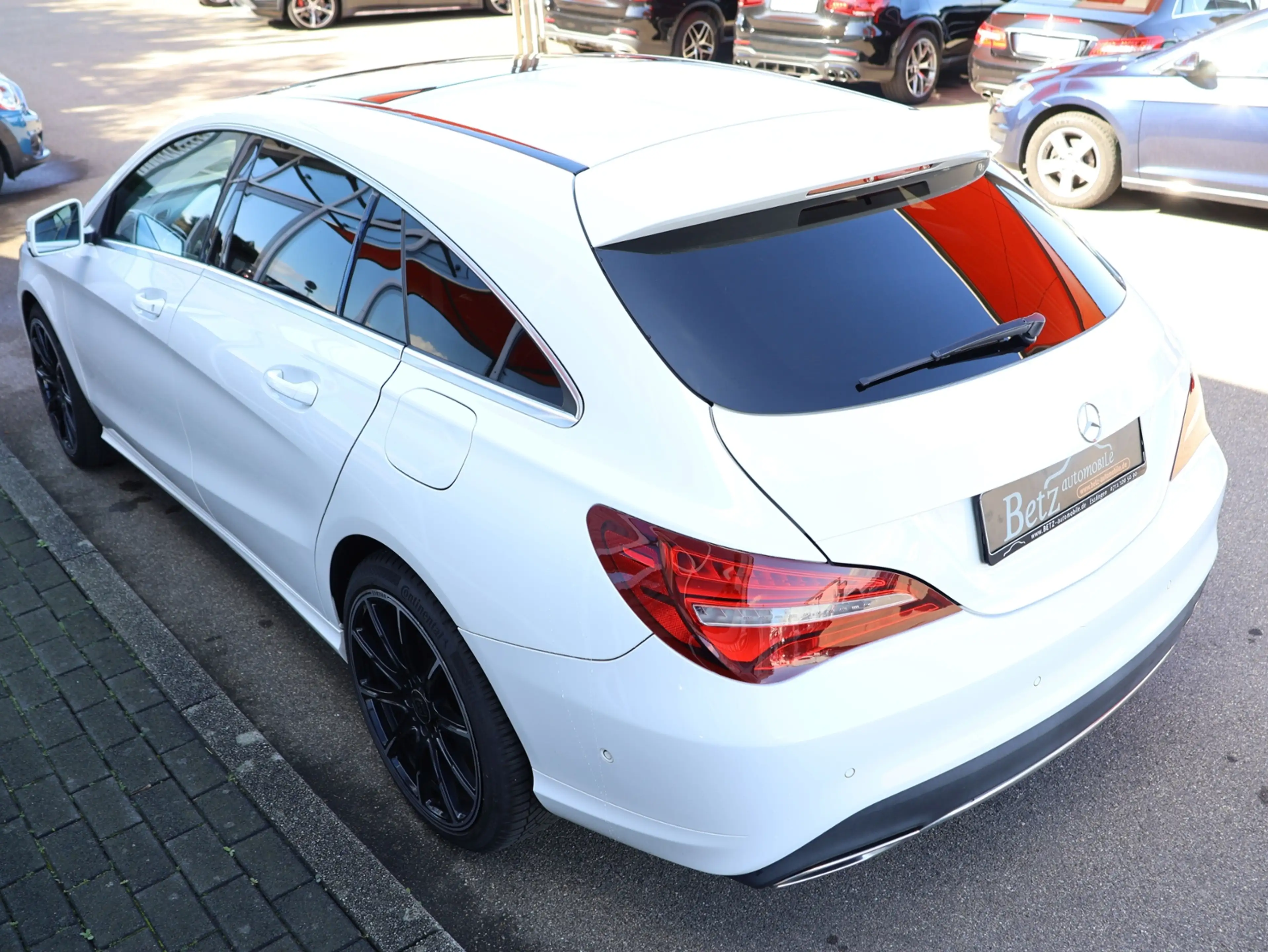 Mercedes-Benz CLA 220 Shooting Brake CDI 4M PANO LED — photo 15