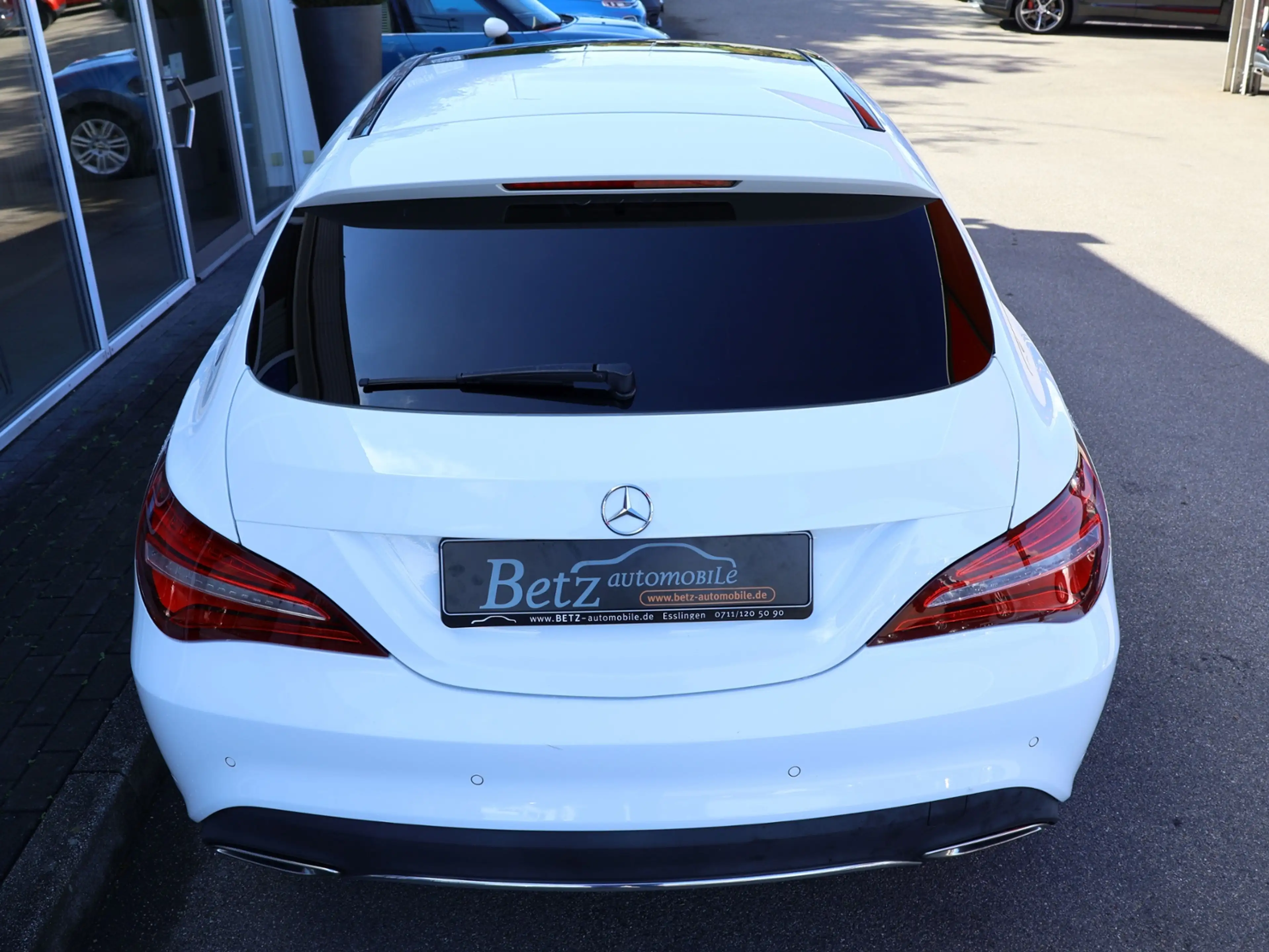 Mercedes-Benz CLA 220 Shooting Brake CDI 4M PANO LED — photo 10