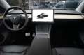 Tesla Model Y Performance AWD 75 kWh KW-Schroefset, Full auto pi Schwarz - thumbnail 3