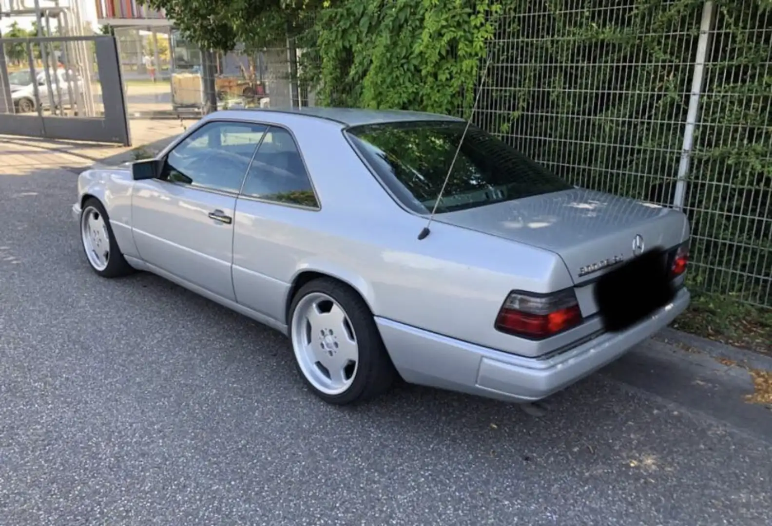 Mercedes-Benz CE 300 - 1