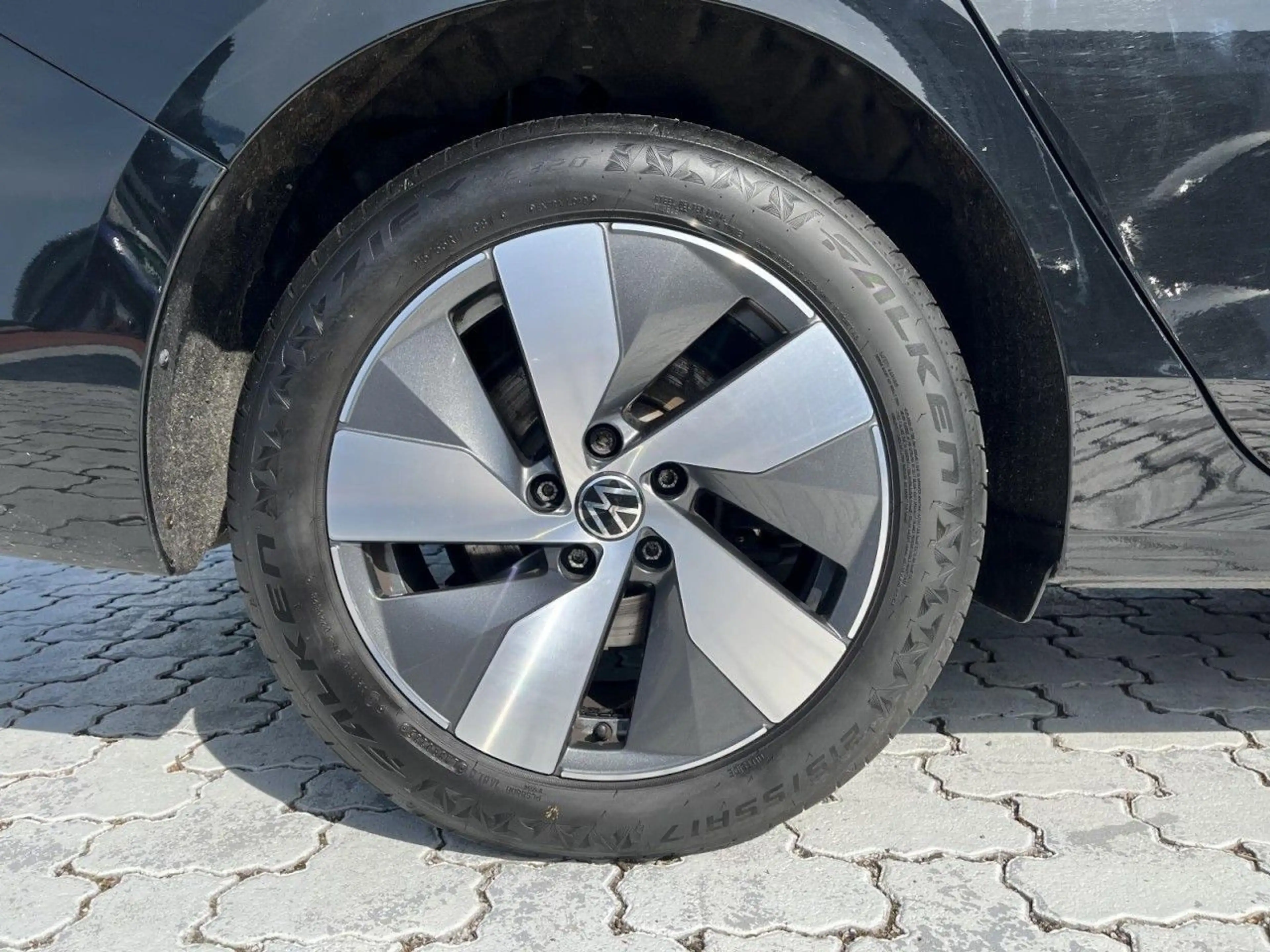 Volkswagen Passat Variant 2.0 TDI Business DSG (LED+NAVI+AH — photo 7