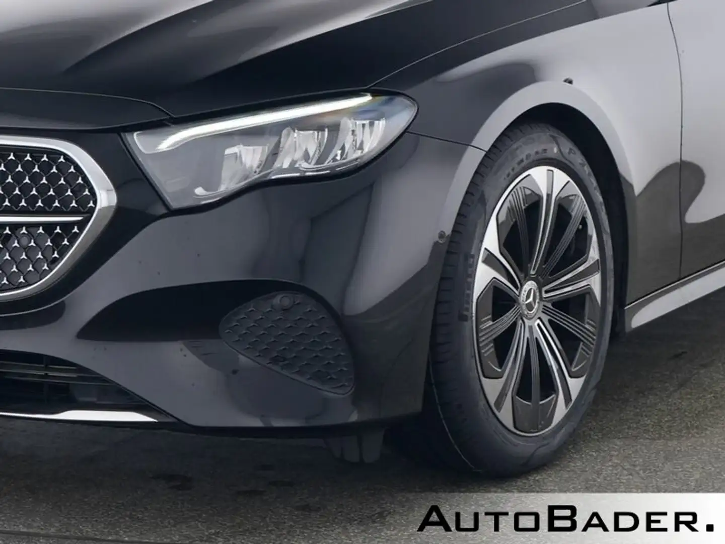Mercedes-Benz E 220 E 220 d T AVANTGARDE Advanced PSD 19" AHK DISTRO Schwarz - 2