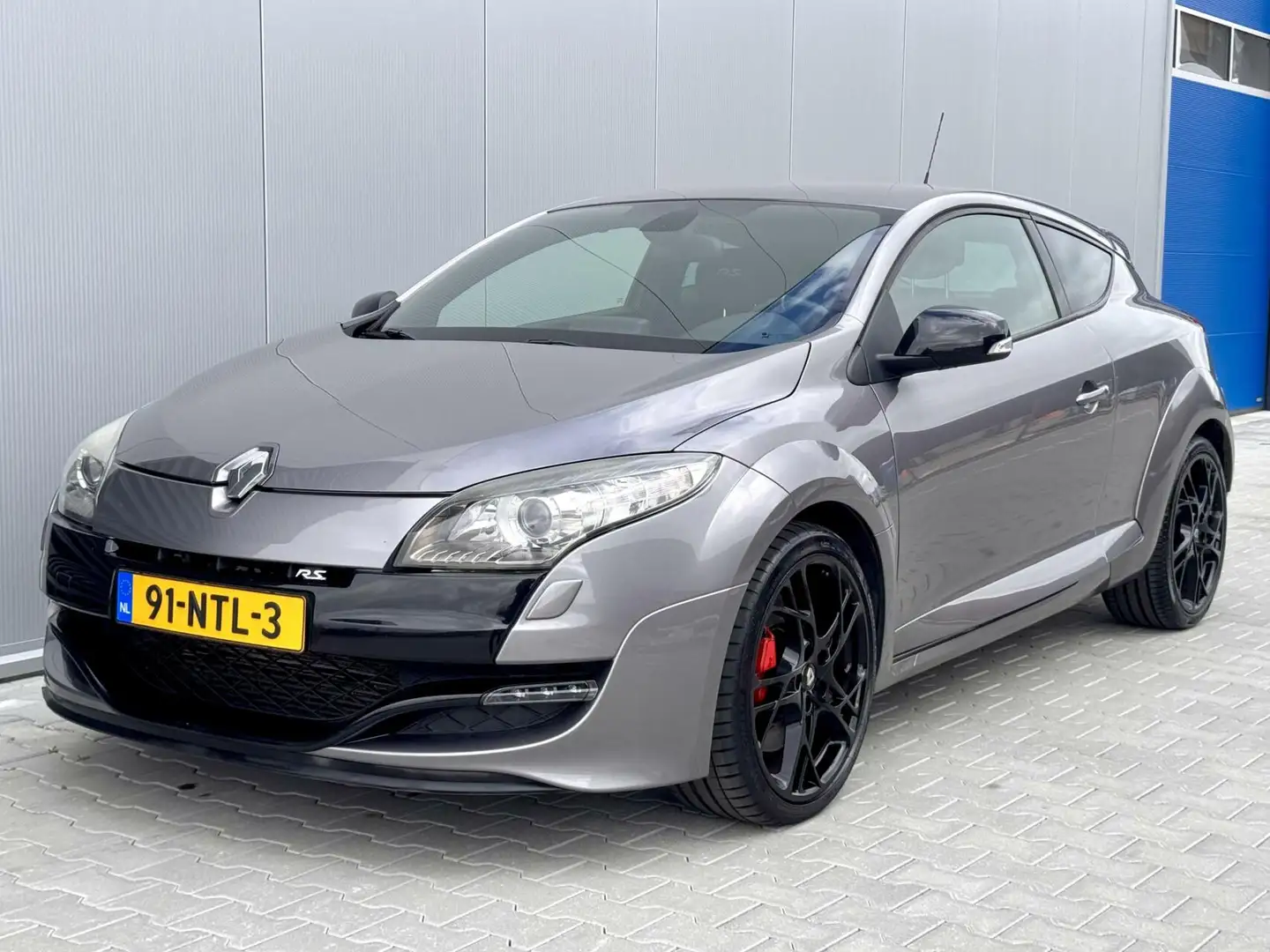 Renault Megane Coupé 2.0 RS Turbo 250 | NL auto | Gris - 1