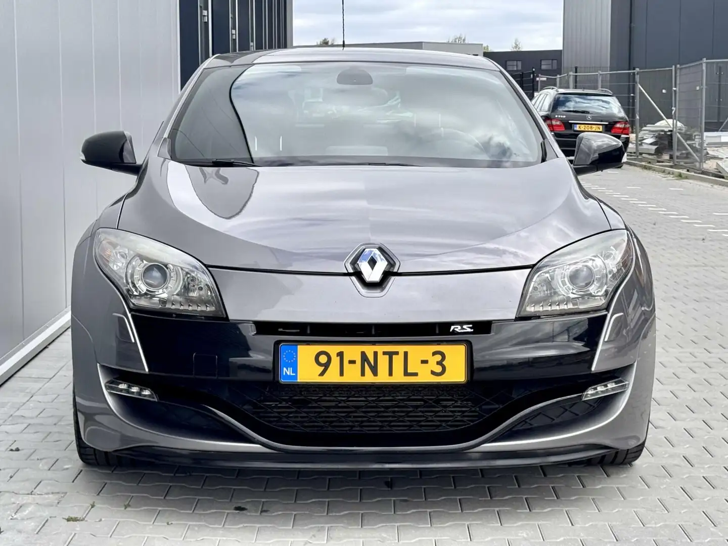 Renault Megane Coupé 2.0 RS Turbo 250 | NL auto | Gris - 2