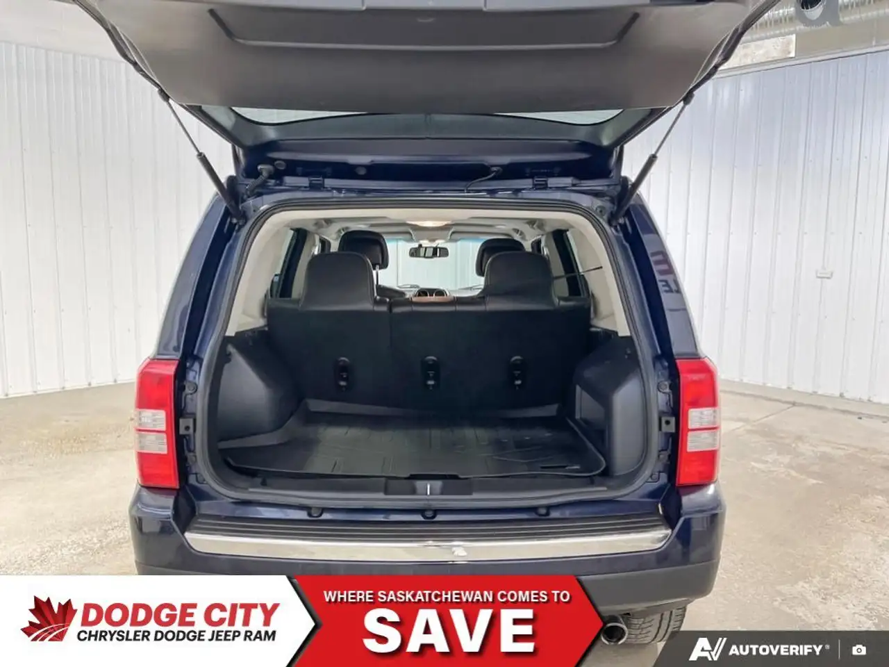 Jeep Patriot снимка Jeep Patriot