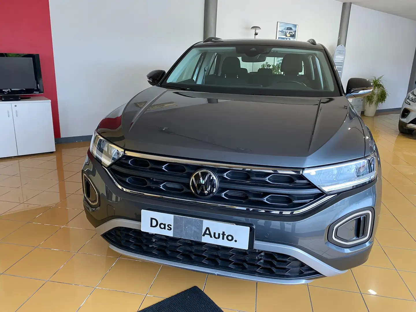 Volkswagen T-Roc 1.5 tsi Life DSG Grigio - 2