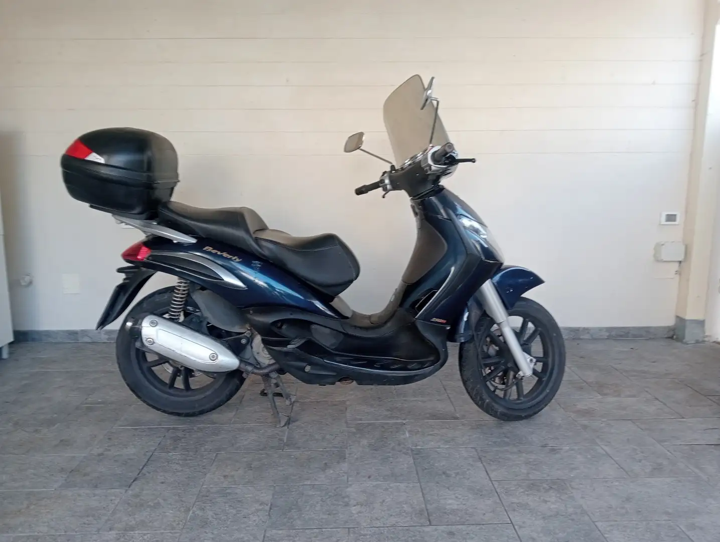 Piaggio Beverly 250 Azul - 2