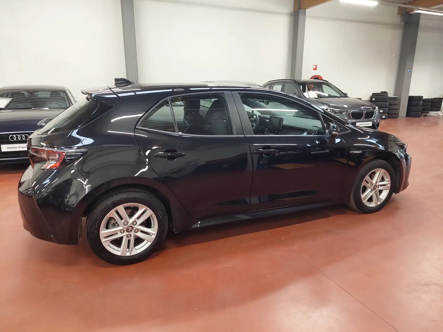 Toyota Corolla Hybrid Dynamic PLUS - GARANTIE 6 ANS - KeylessGO Fekete - 2