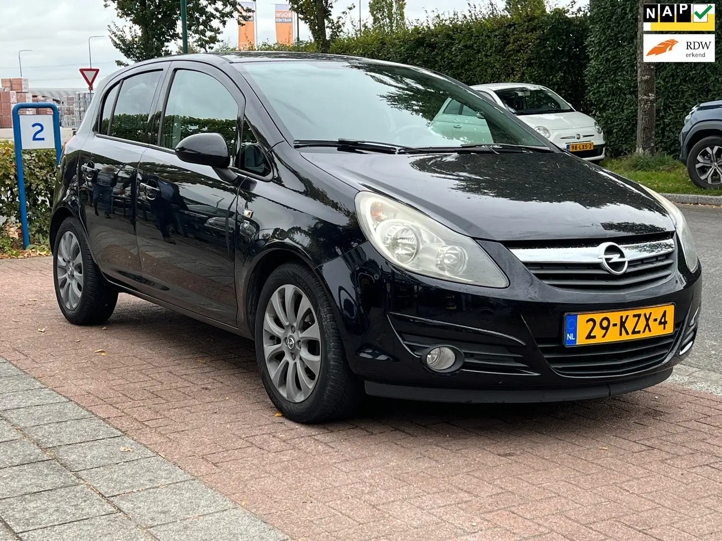 Opel Corsa 1.0 Edition *AIRCO/ 5Drs/ 84.225Km N.A.P.I APK 12- Nero - 1