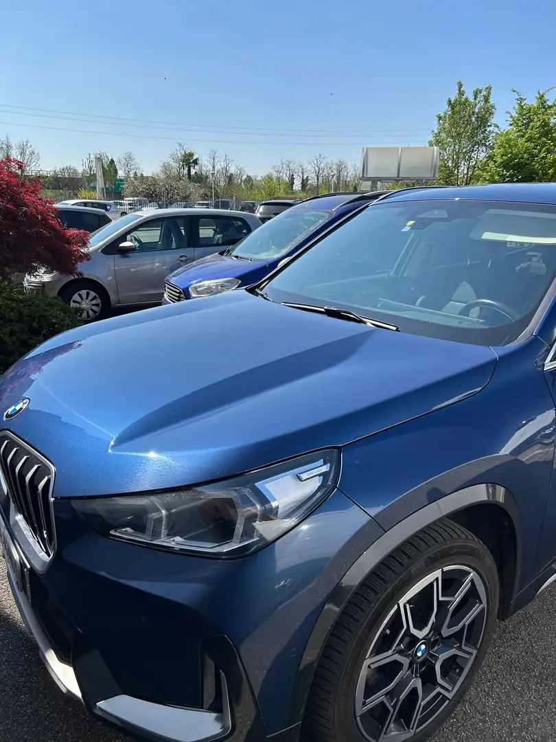 BMW X1 X1 sdrive18d Edition Essence auto Azul - 1
