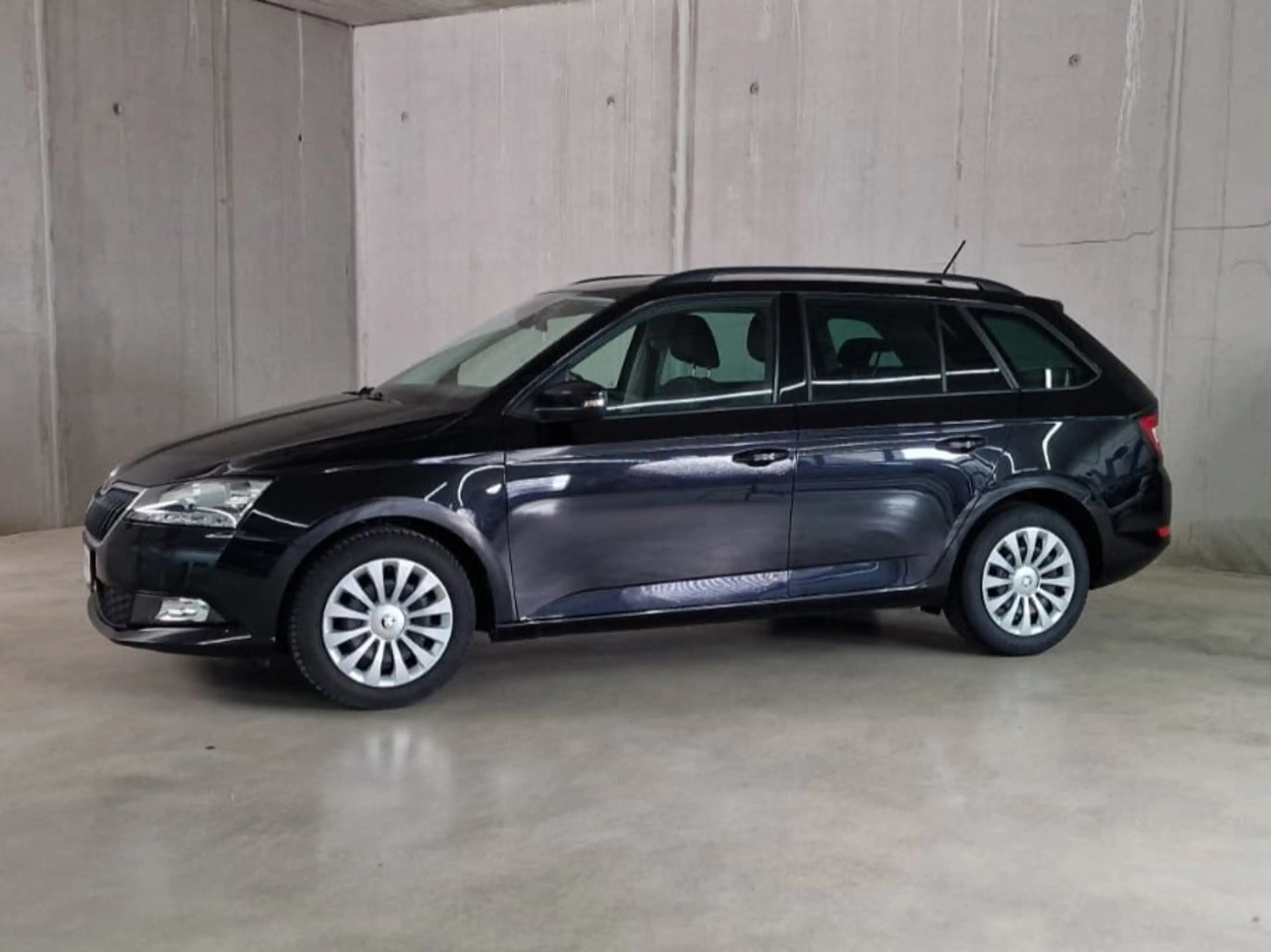 Skoda Fabia Ambition SC TSI — photo 5