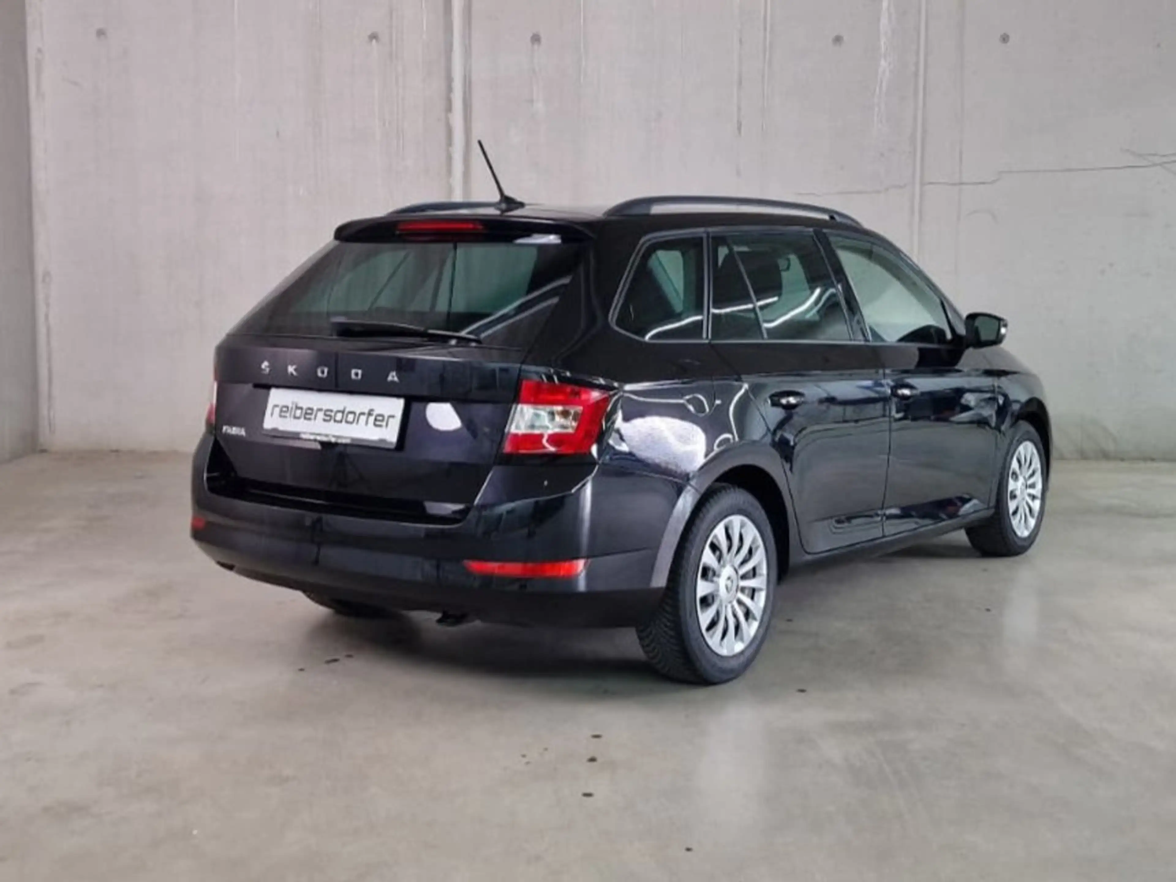 Skoda Fabia Ambition SC TSI — photo 3