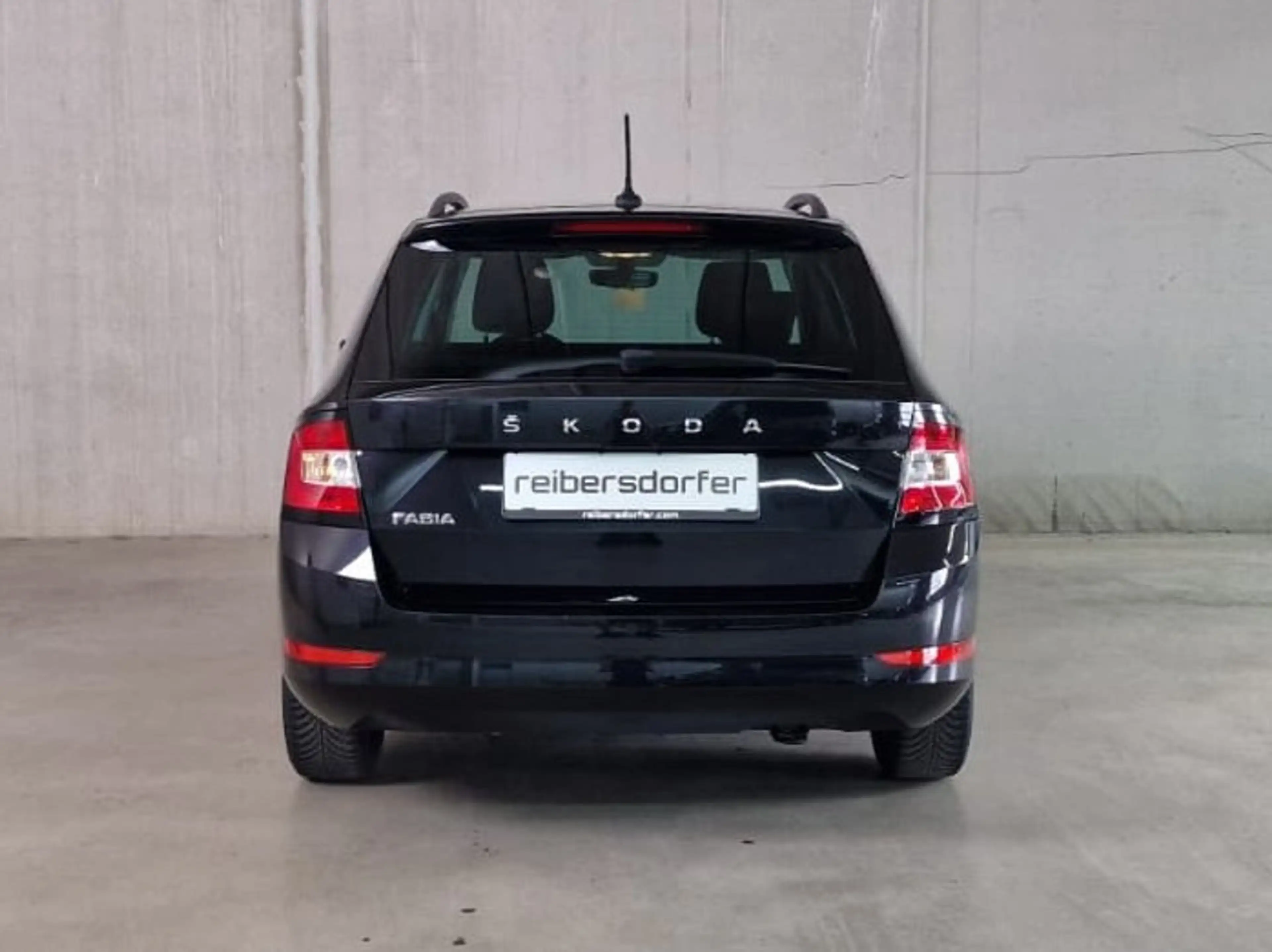 Skoda Fabia Ambition SC TSI — photo 6
