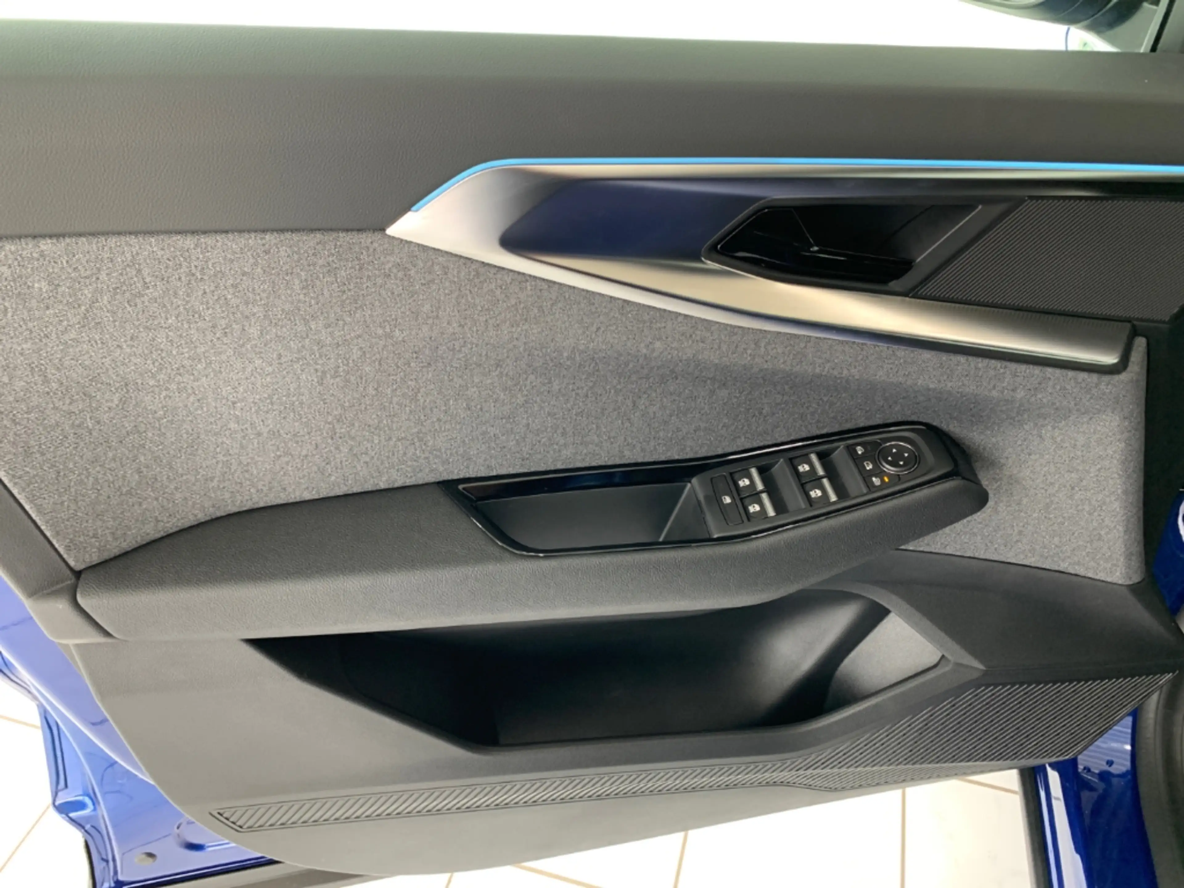 Renault Austral EQUILIBRE MILD HYBRID 140 AUTOMATIK Equilibre LED — photo 15