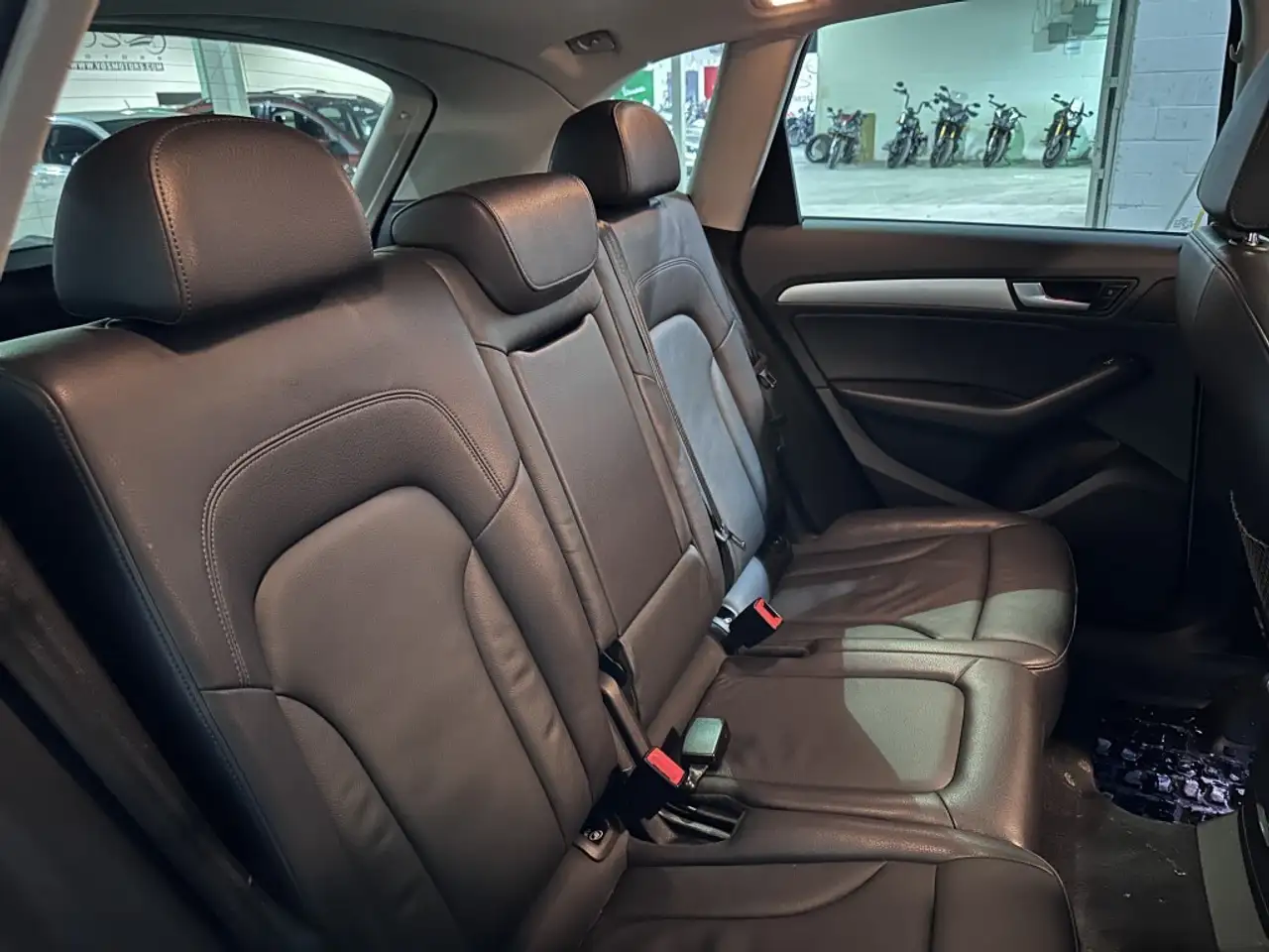 Audi Q5 снимка Audi Q5